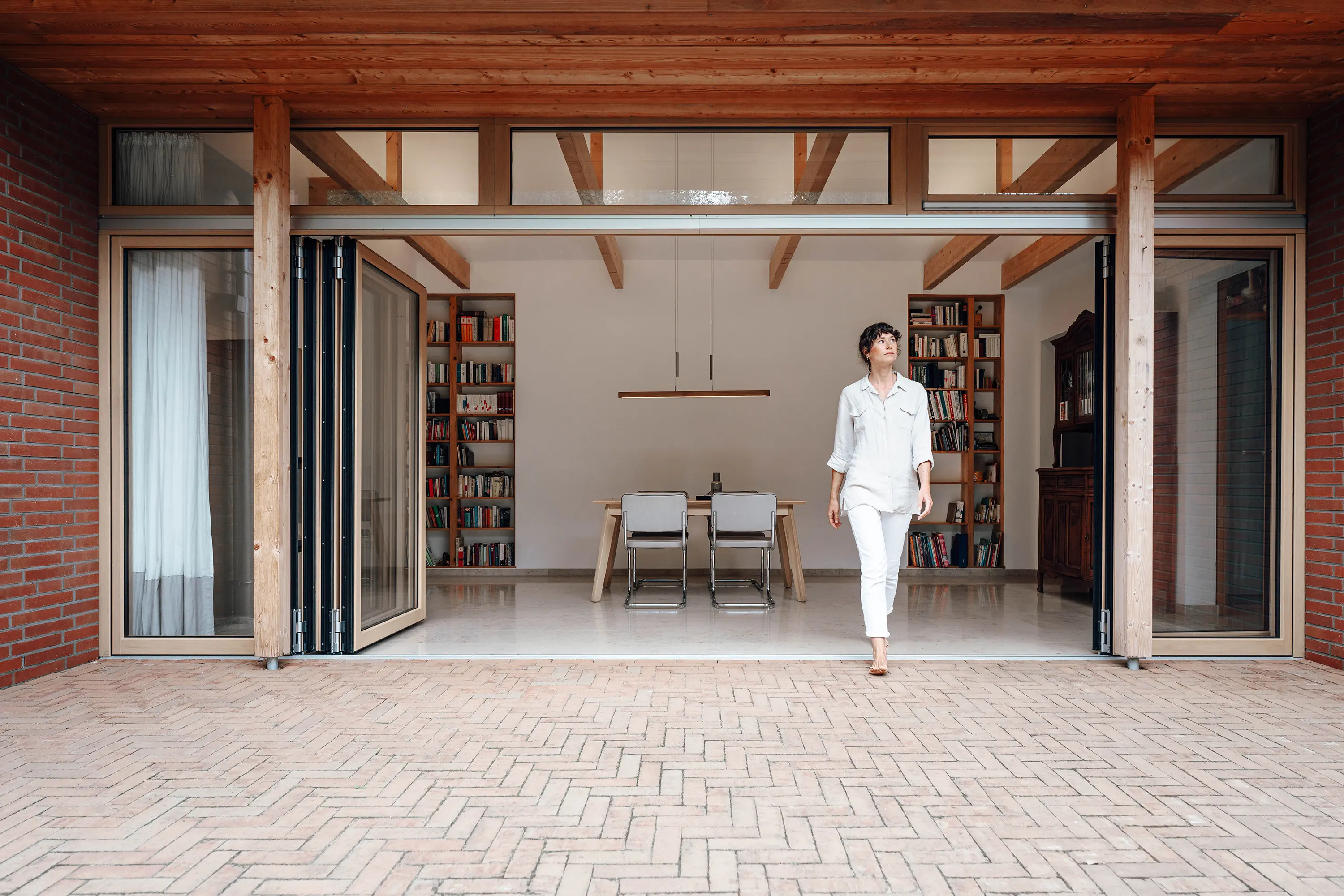 Solarlux - Bi-folding Door Woodline | Woodline
