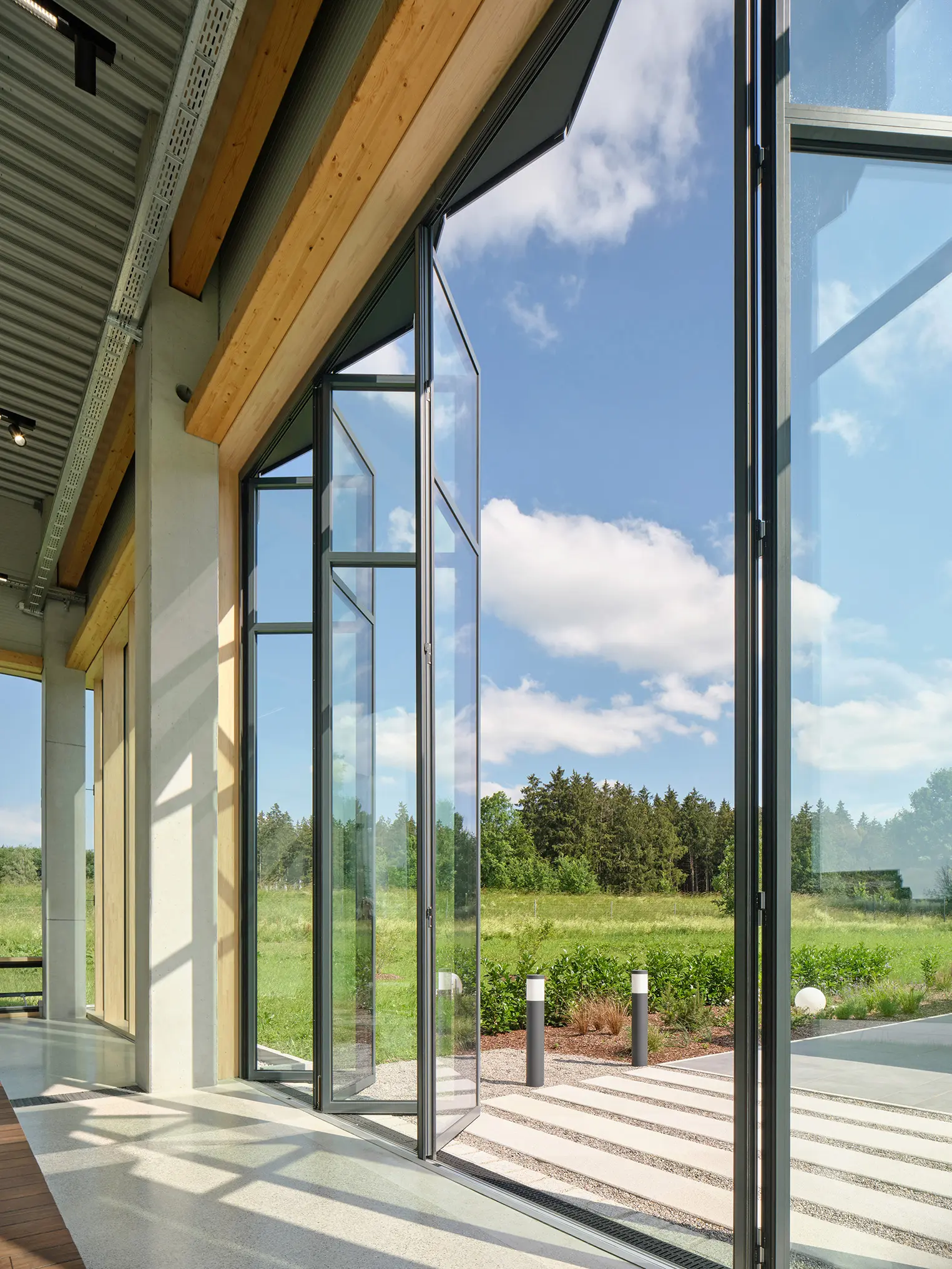 Solarlux - Bi-folding Door Megaline I Megaline