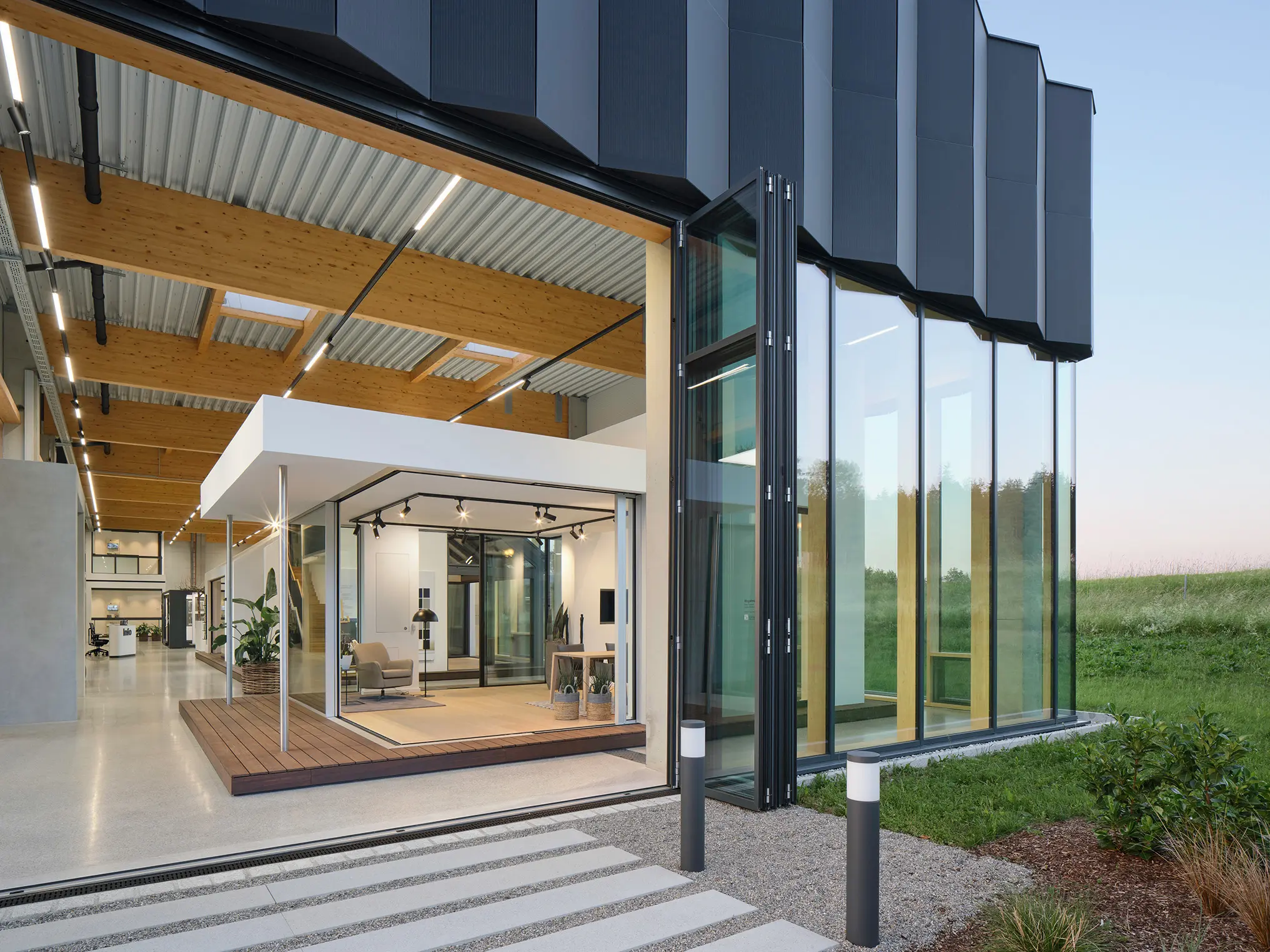Solarlux - Bi-folding Door Megaline I Megaline