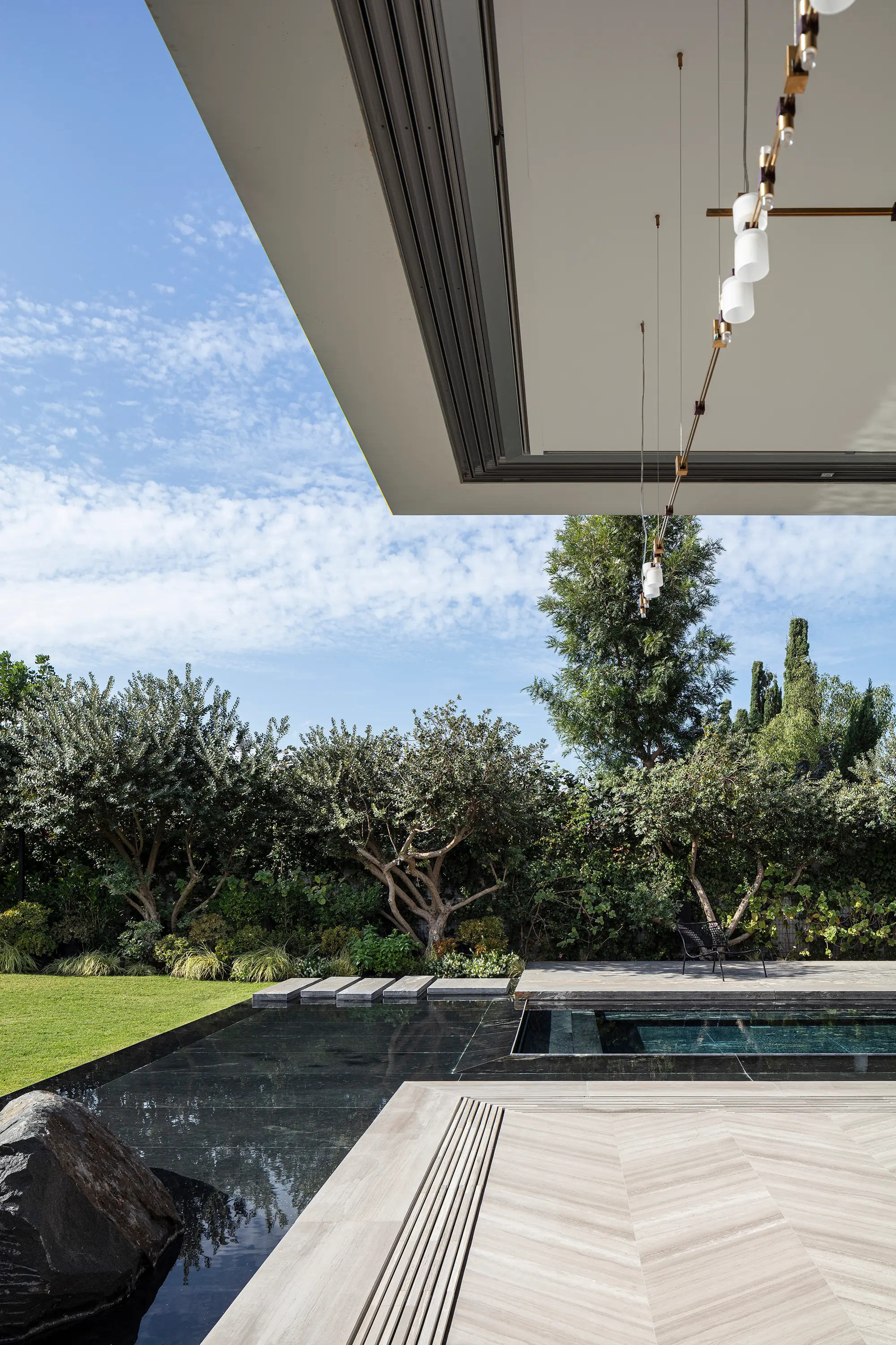 Vitrocsa - Open Angle