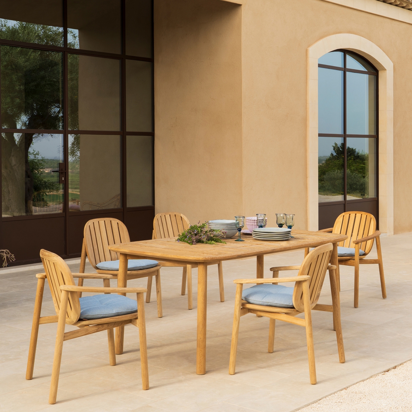 CHAIRS