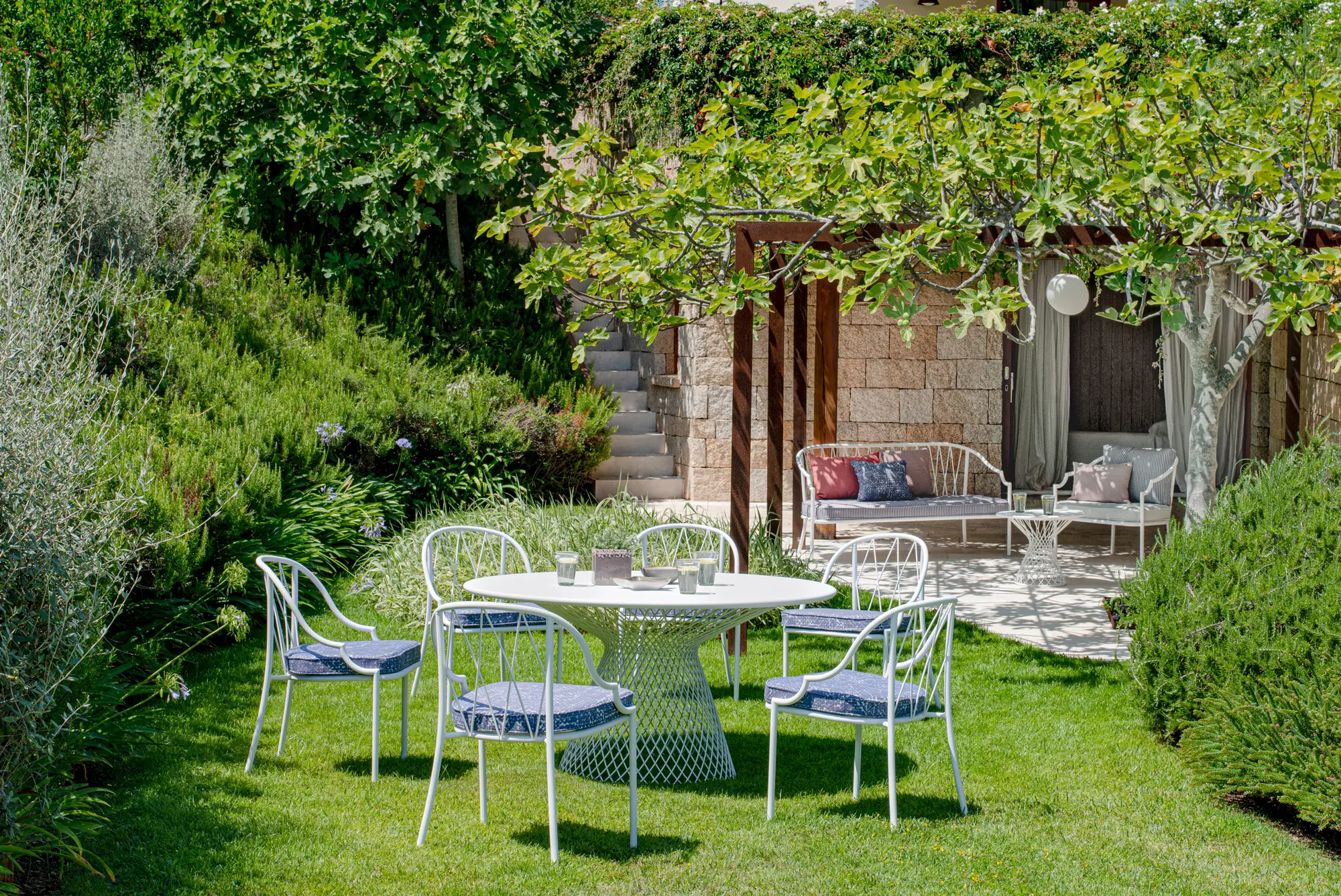 EMU Group - Como Tall back armchair | 1202