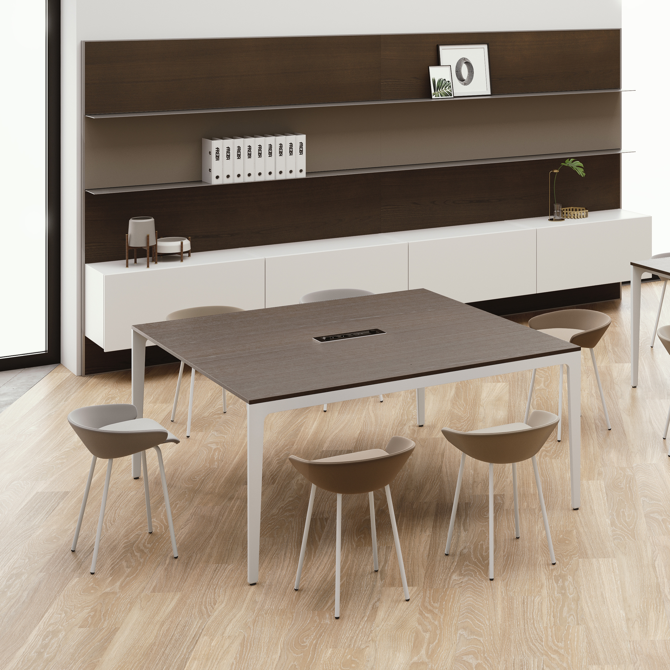 Display product Alplus from manufacturer FREZZA