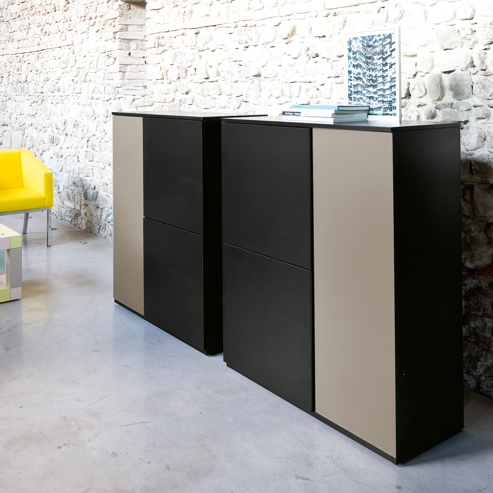 Display product Madia from manufacturer FREZZA