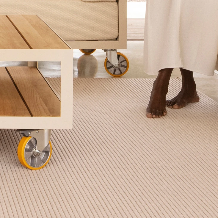 RUGS