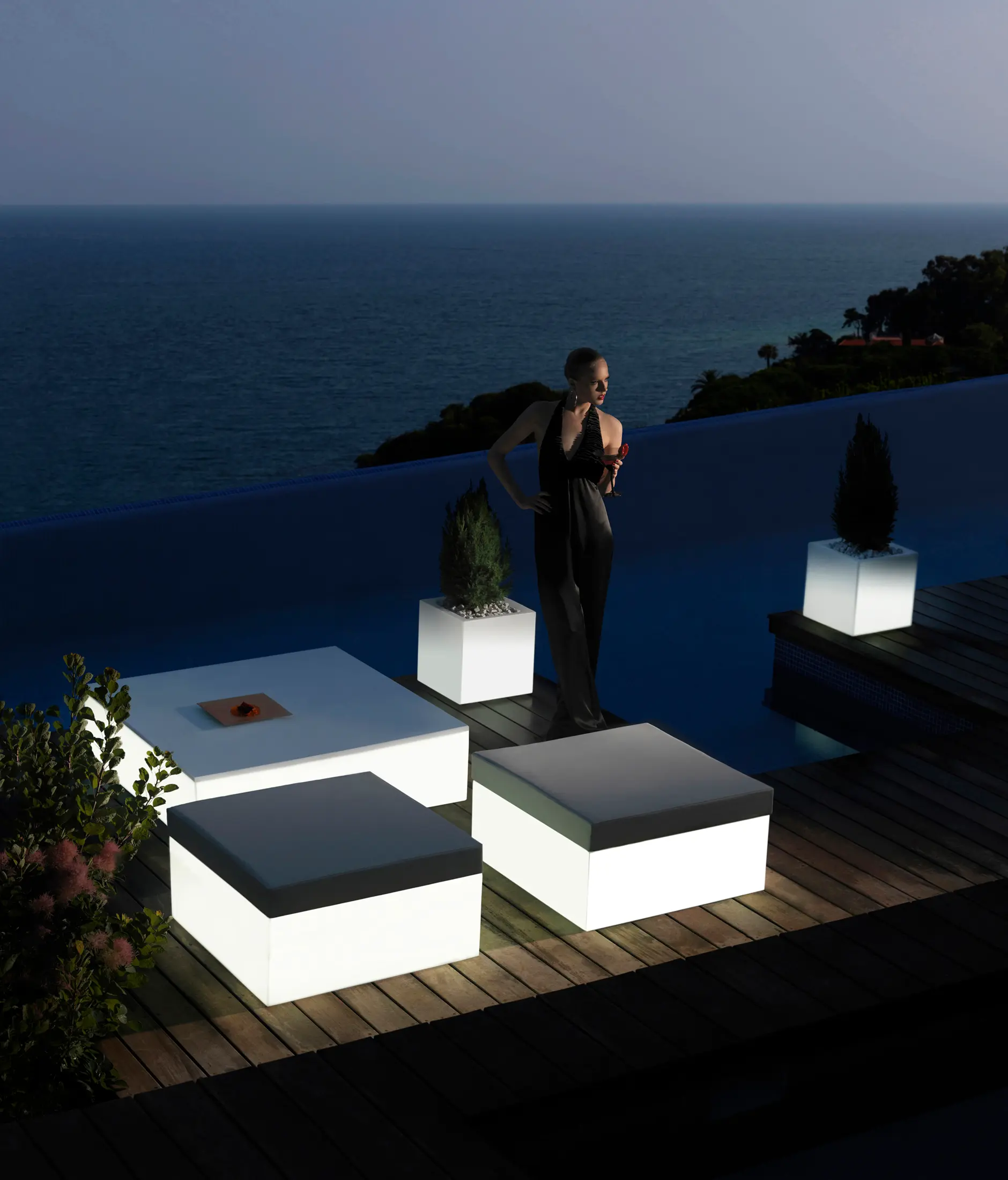 Vondom - Jut ottoman