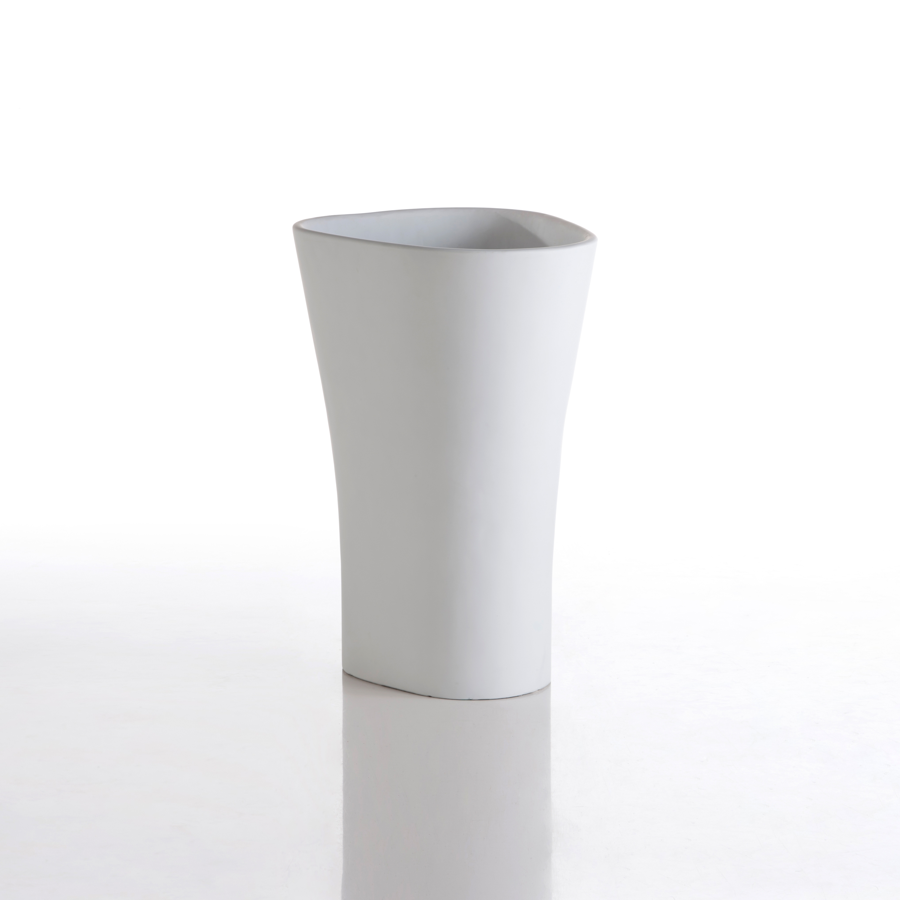 Display product Bones Palomba from manufacturer Vondom