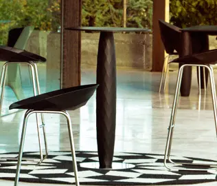 Vondom - Vases table