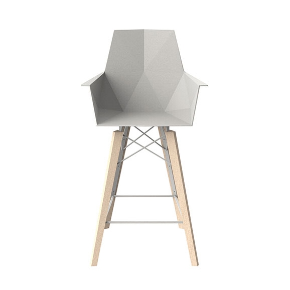Display product Faz wood counter stool with arms from manufacturer Vondom