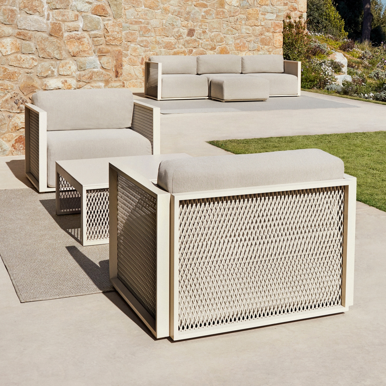 Afficher le produit The Factory Lounge chair du fabricant Vondom