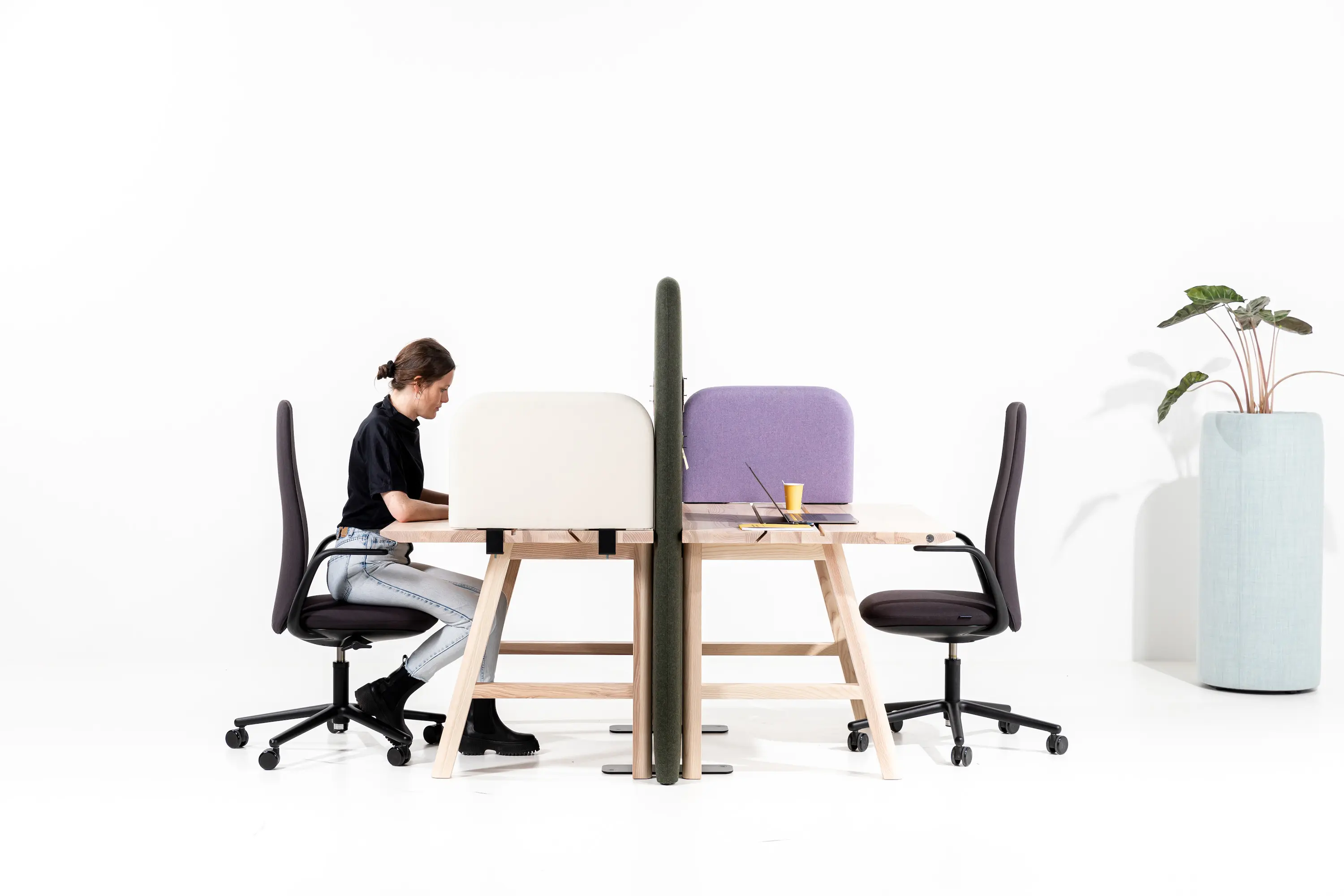 BuzziSpace - BuzziShield Desk