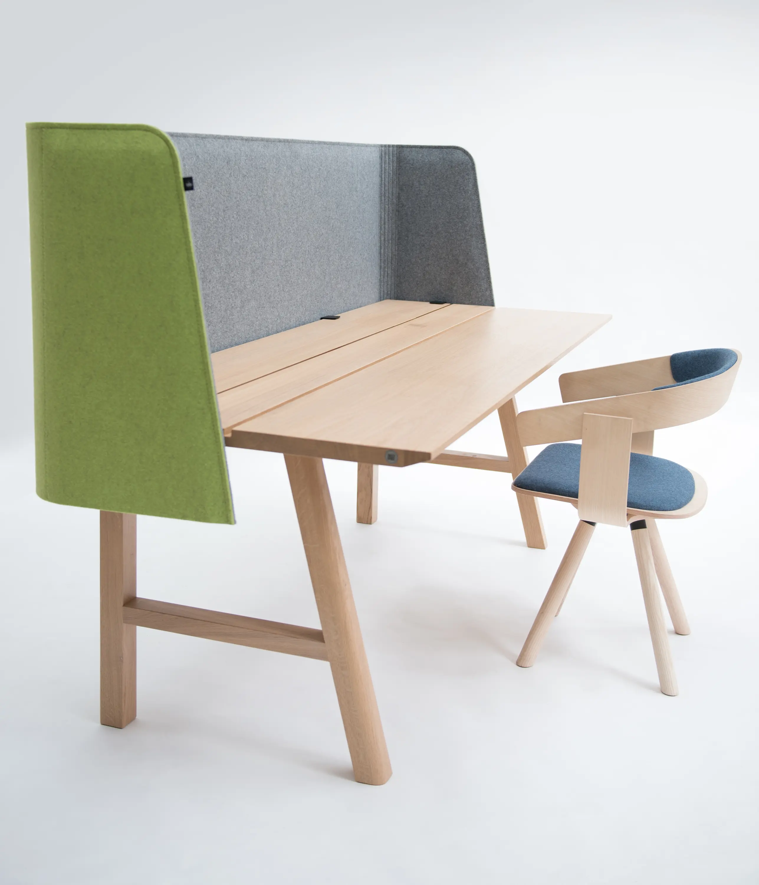 BuzziSpace - BuzziWrap Desk