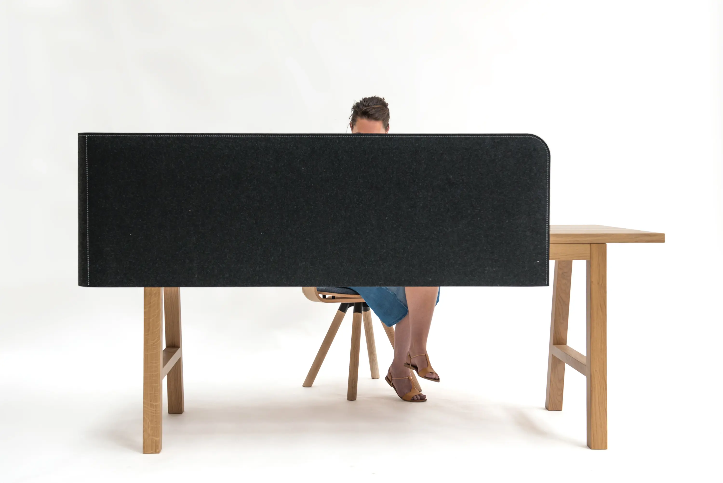 BuzziSpace - BuzziWrap Desk