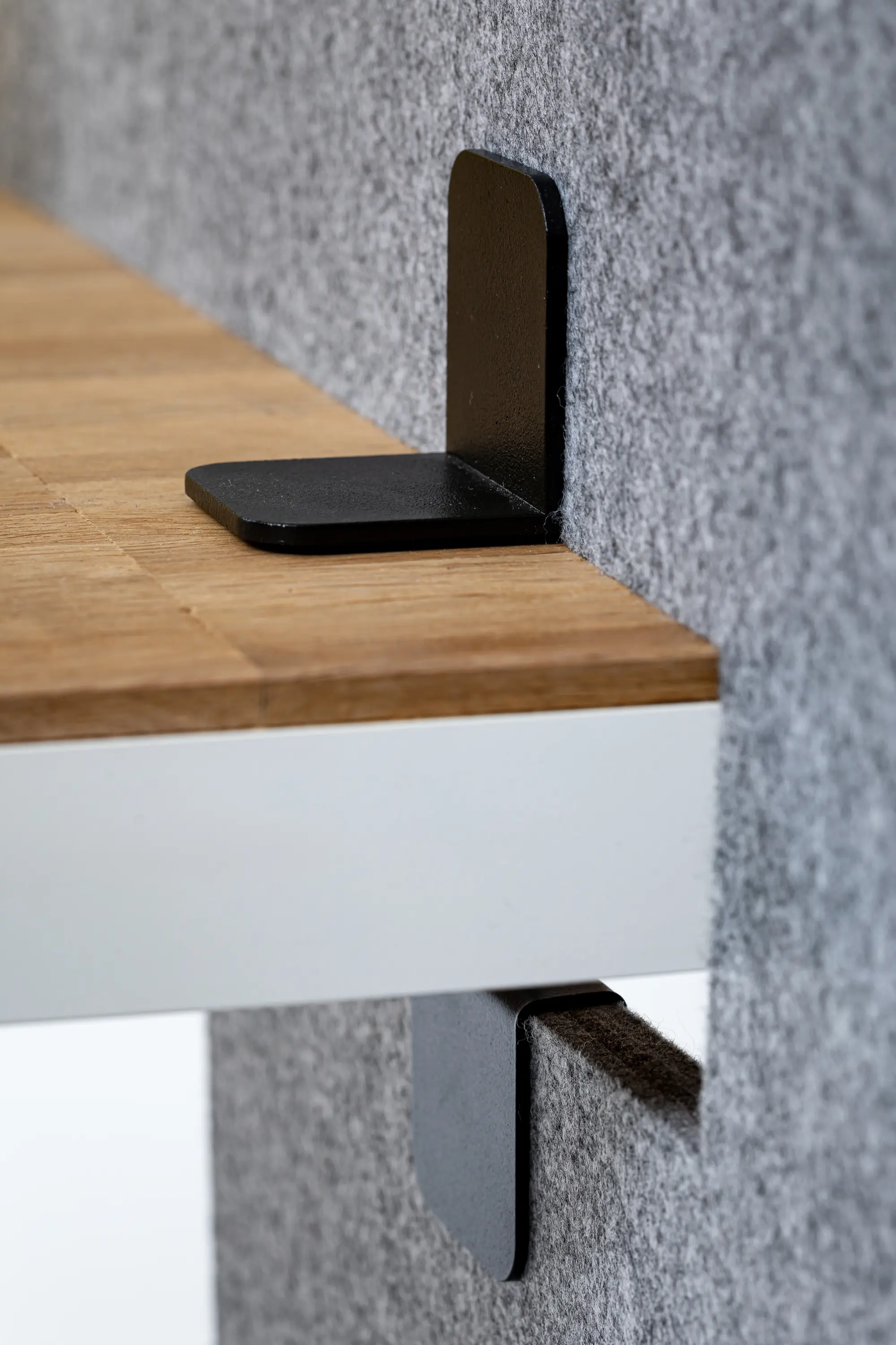 BuzziSpace - BuzziTripl Desk Split