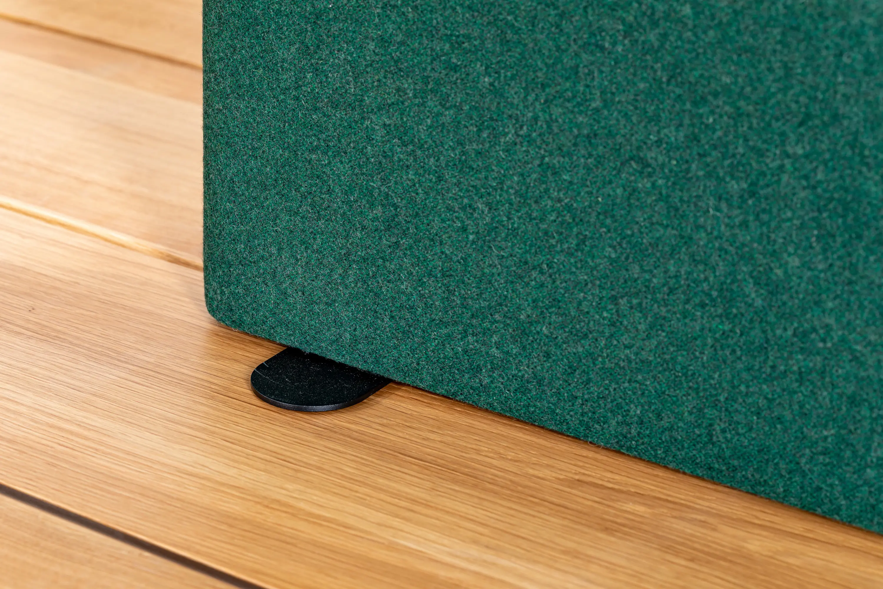 BuzziSpace - BuzziShield Desk