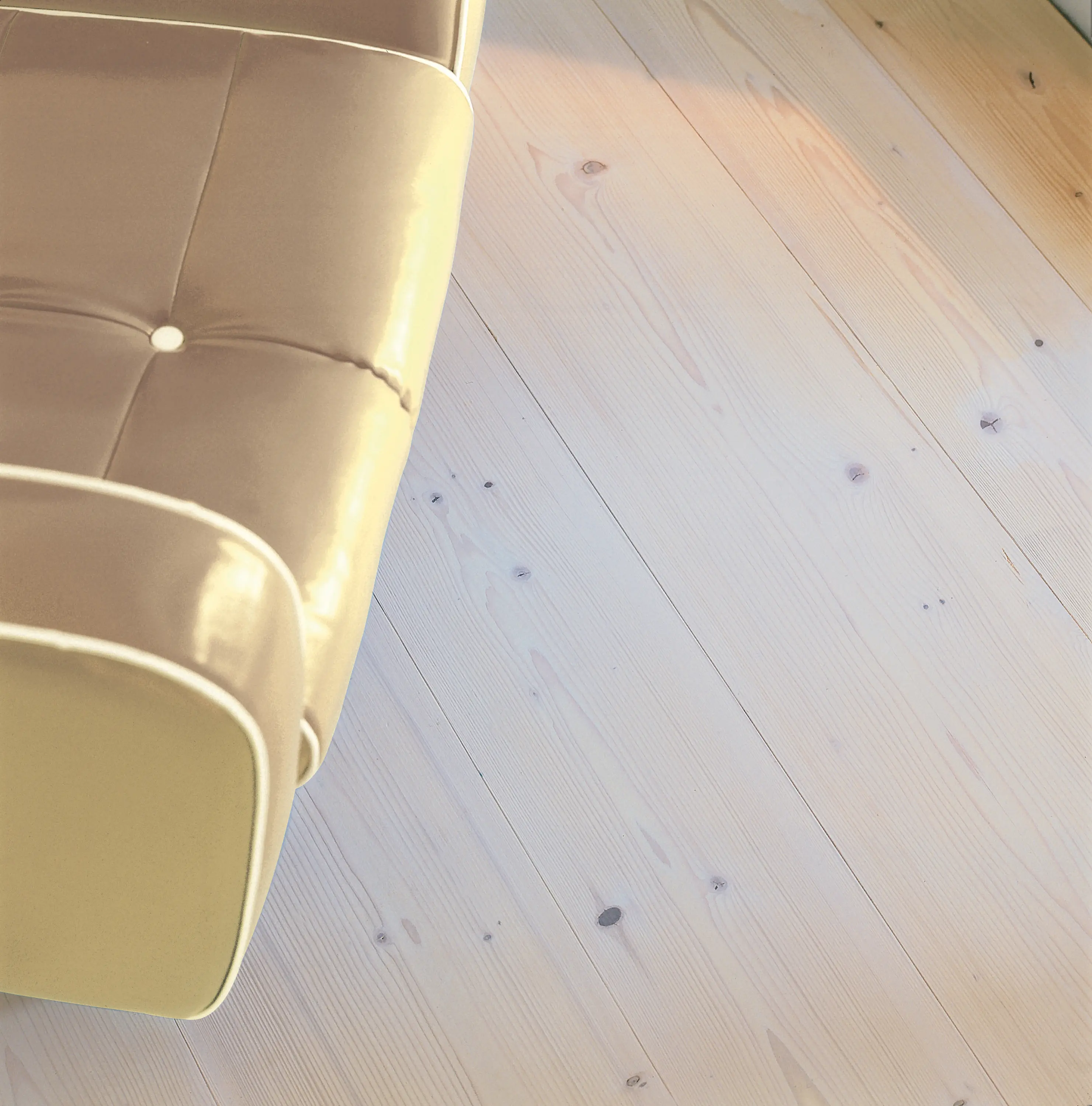mafi - FIR wide-plank brushed | lye treatment | white oil