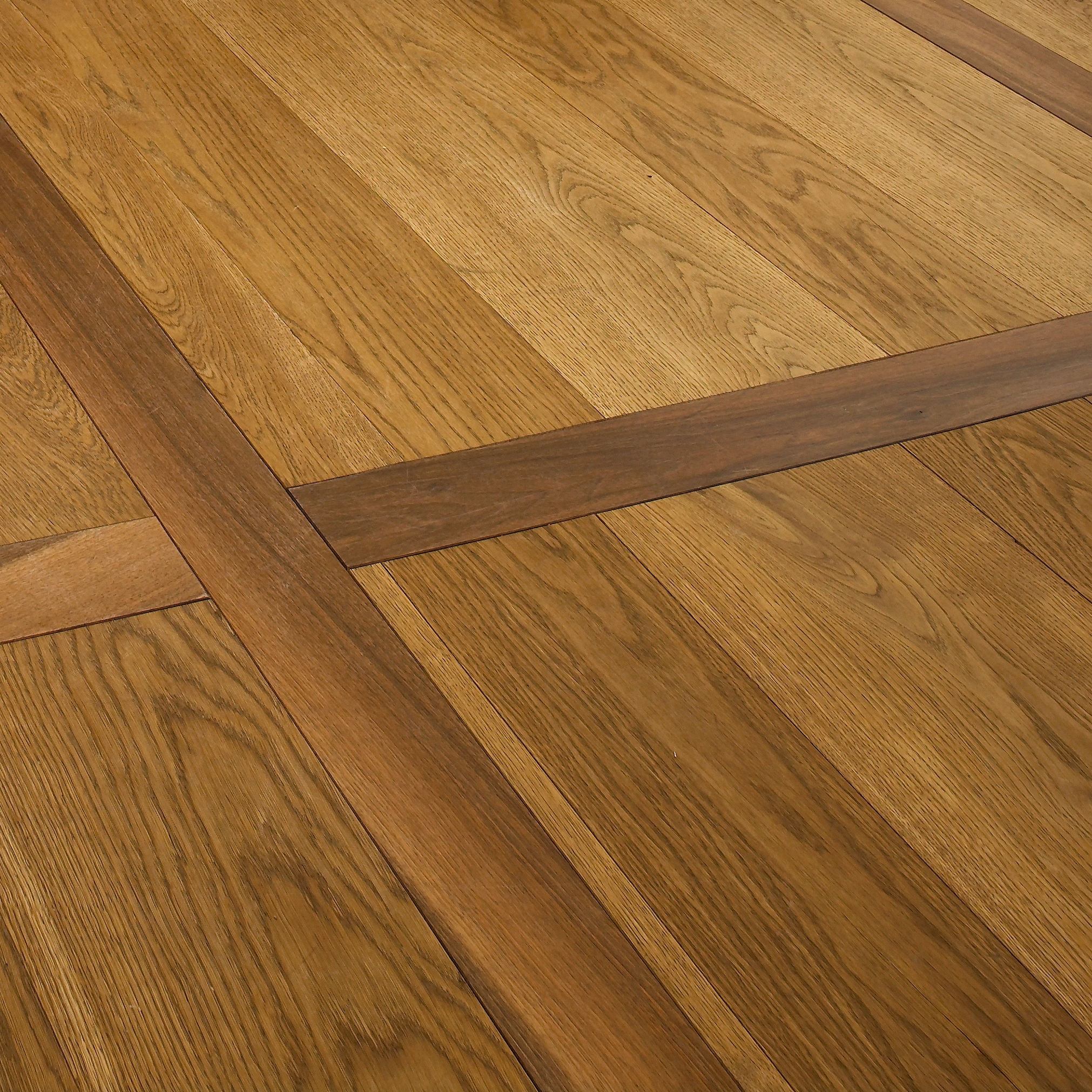 Display product OAK Character wide-plank brushed | natural oil from manufacturer mafi