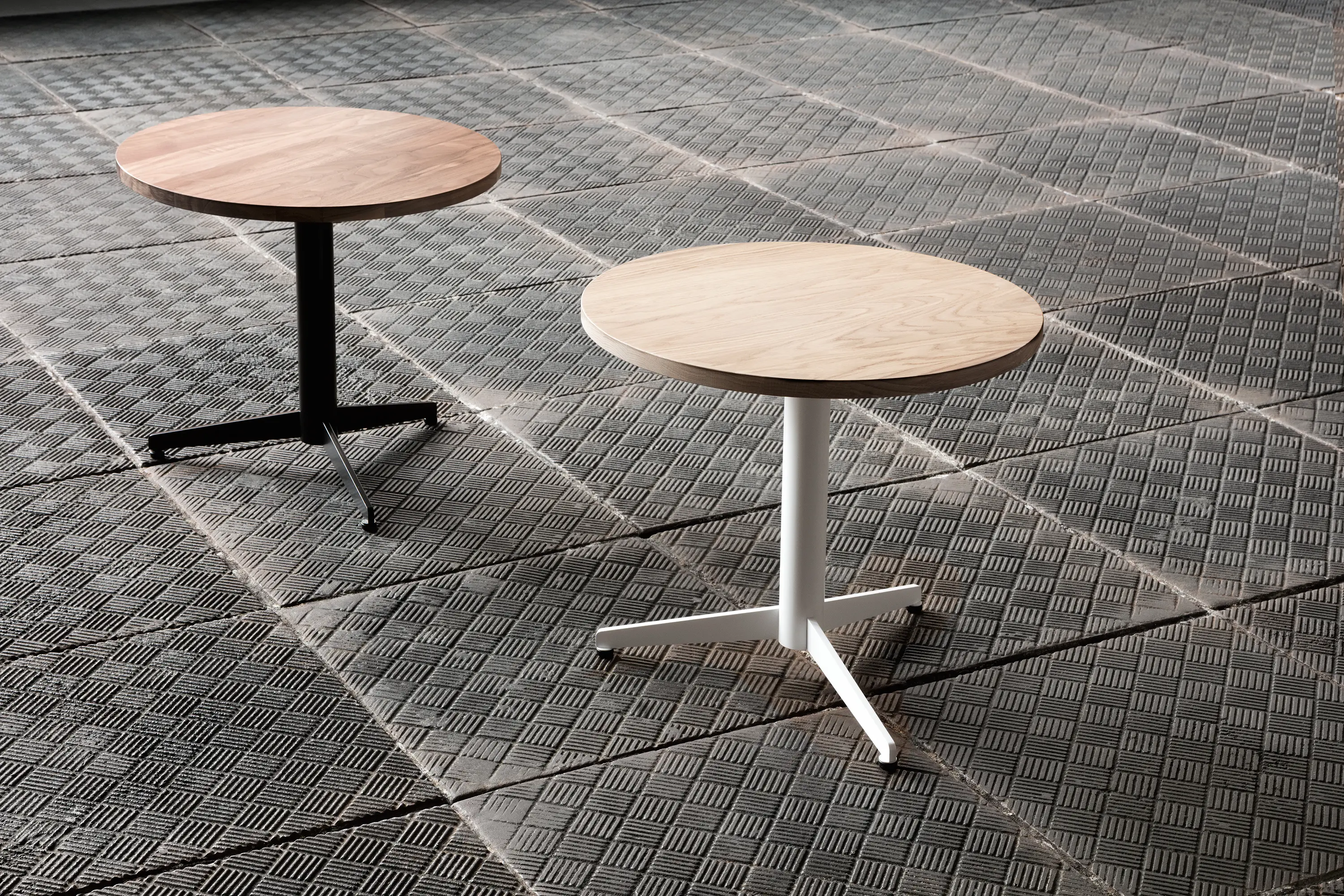 SITS - Bird Coffee Table