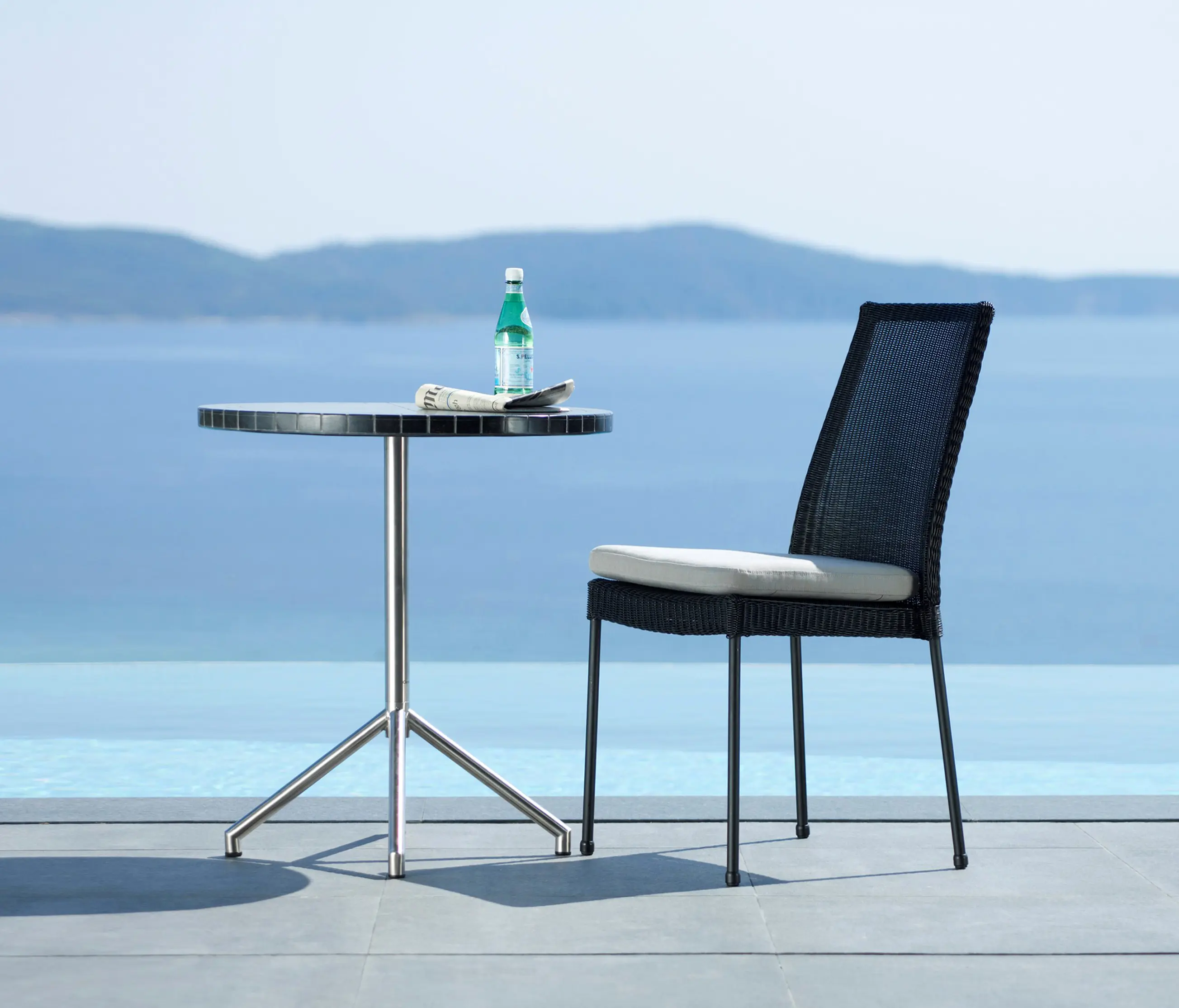 Cane-line - Avenue dining table