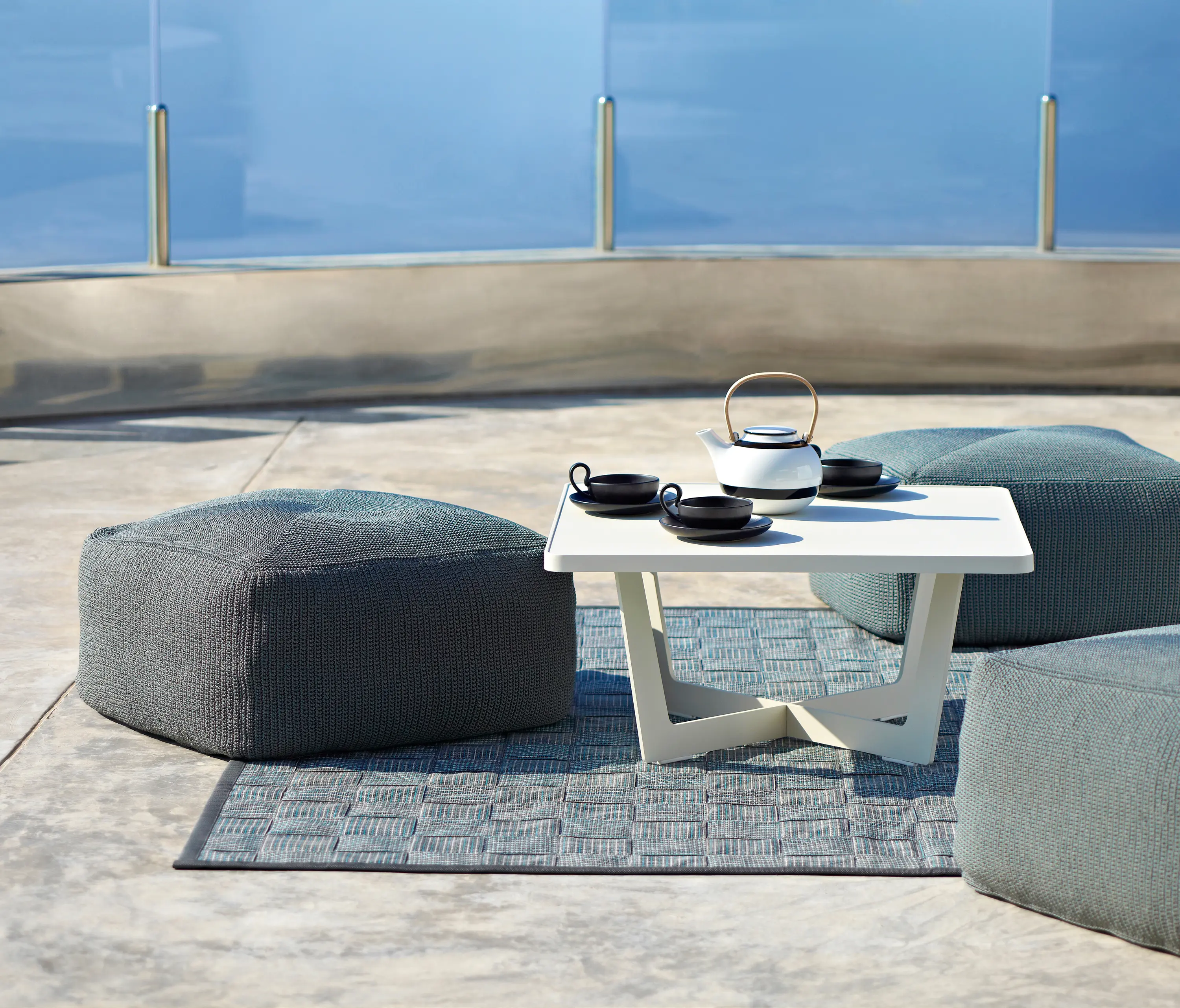 Cane-line - Divine footstool