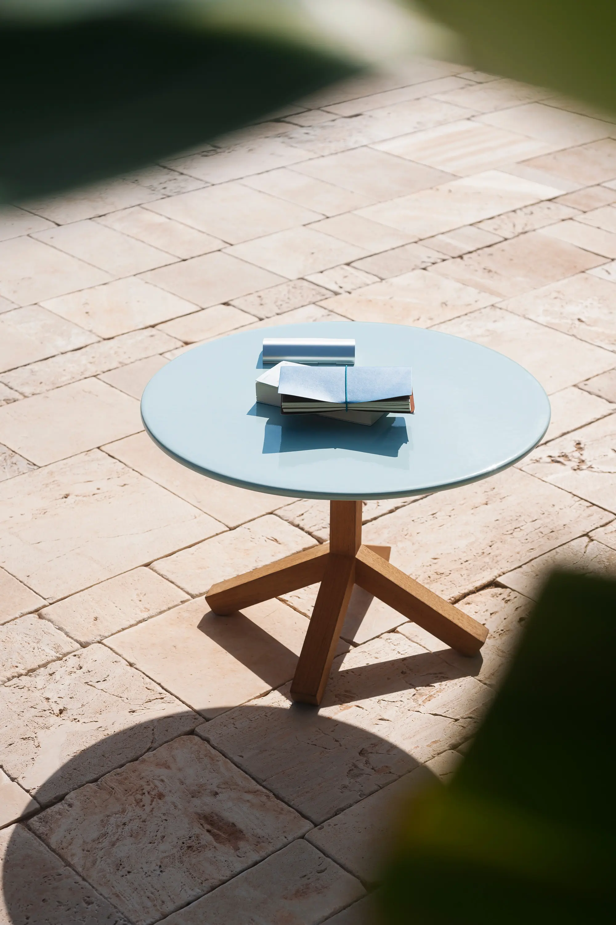 Roda - ROOT 001 dining table