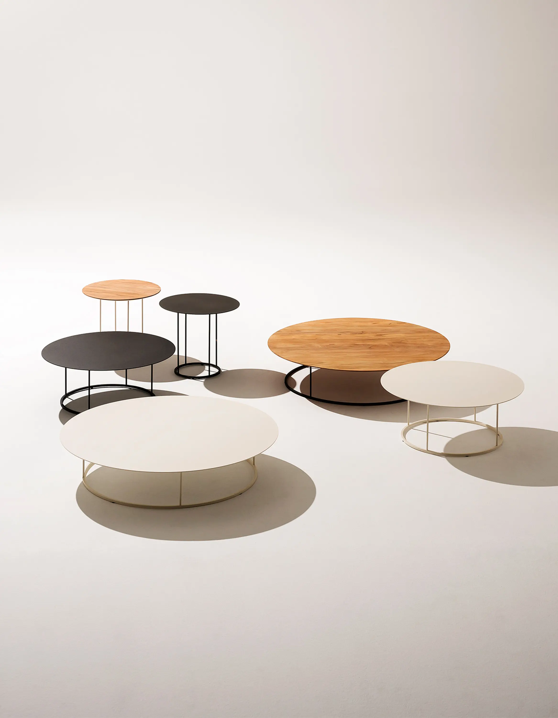 Roda - ZEFIRO 001 side table