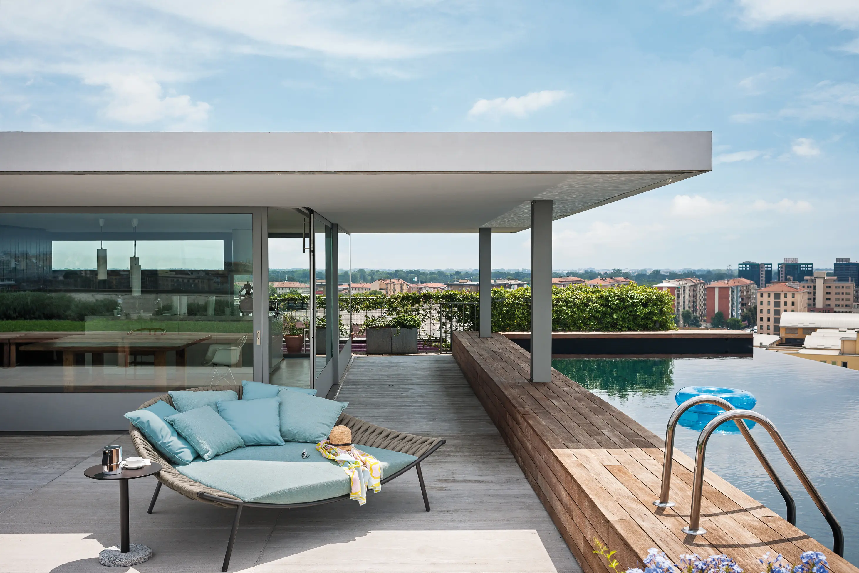 Roda - Daybed ARENA 001