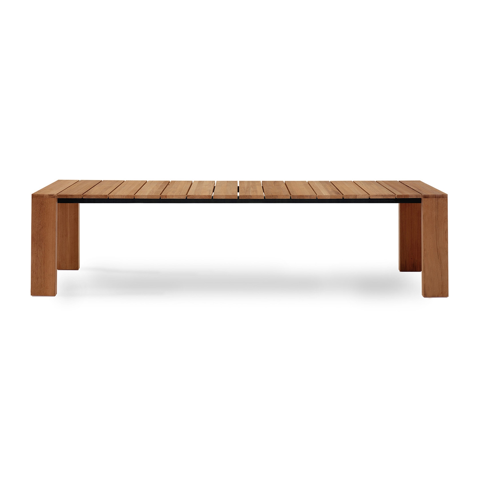 Display product PIER 030 table from manufacturer Roda