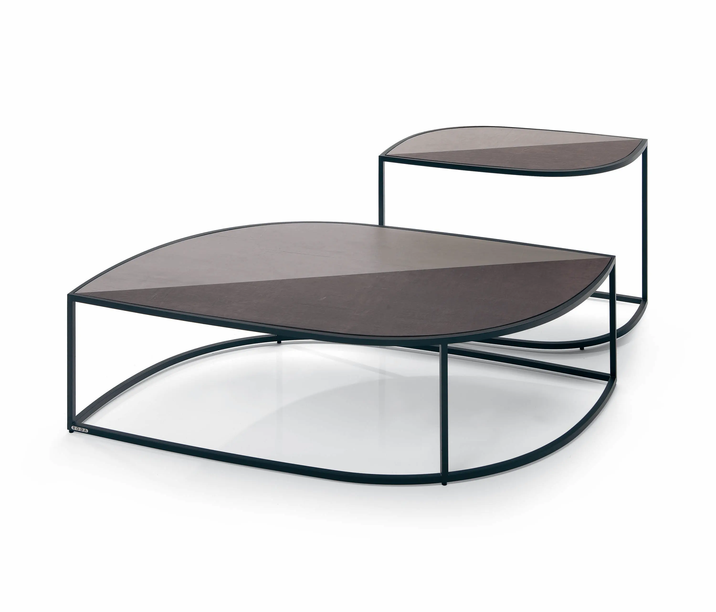 Roda - LEAF 002 Couchtisch | Smoke