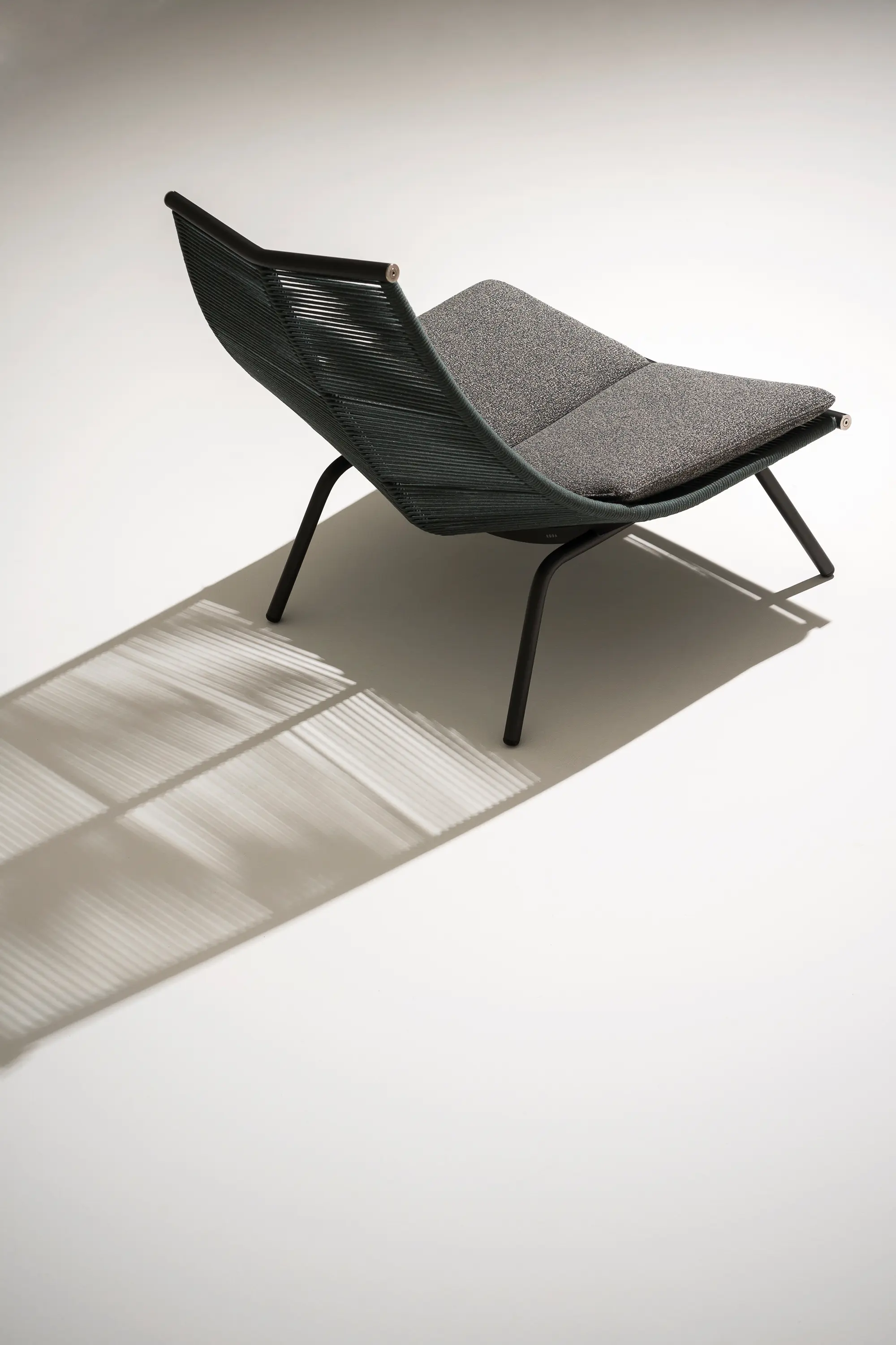Roda - LAZE 002 Lounge Chair