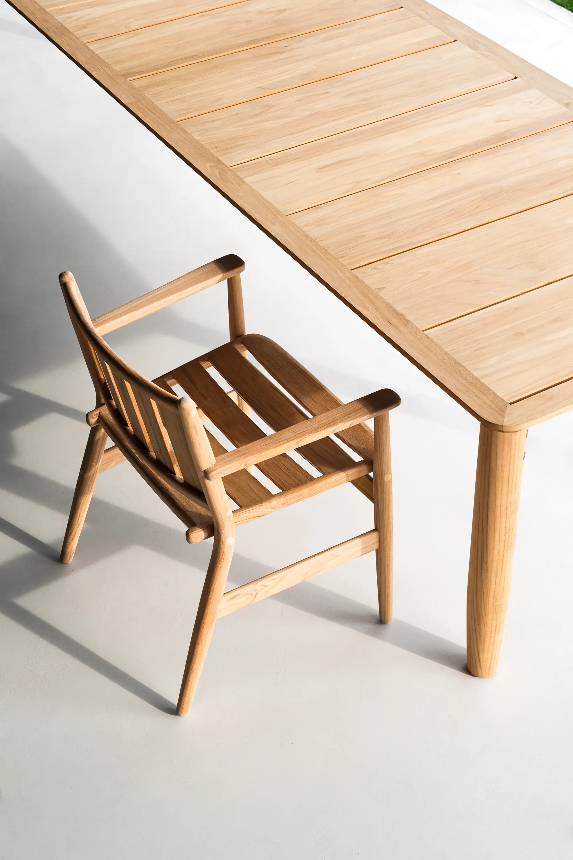 Roda - LEVANTE 022 Table