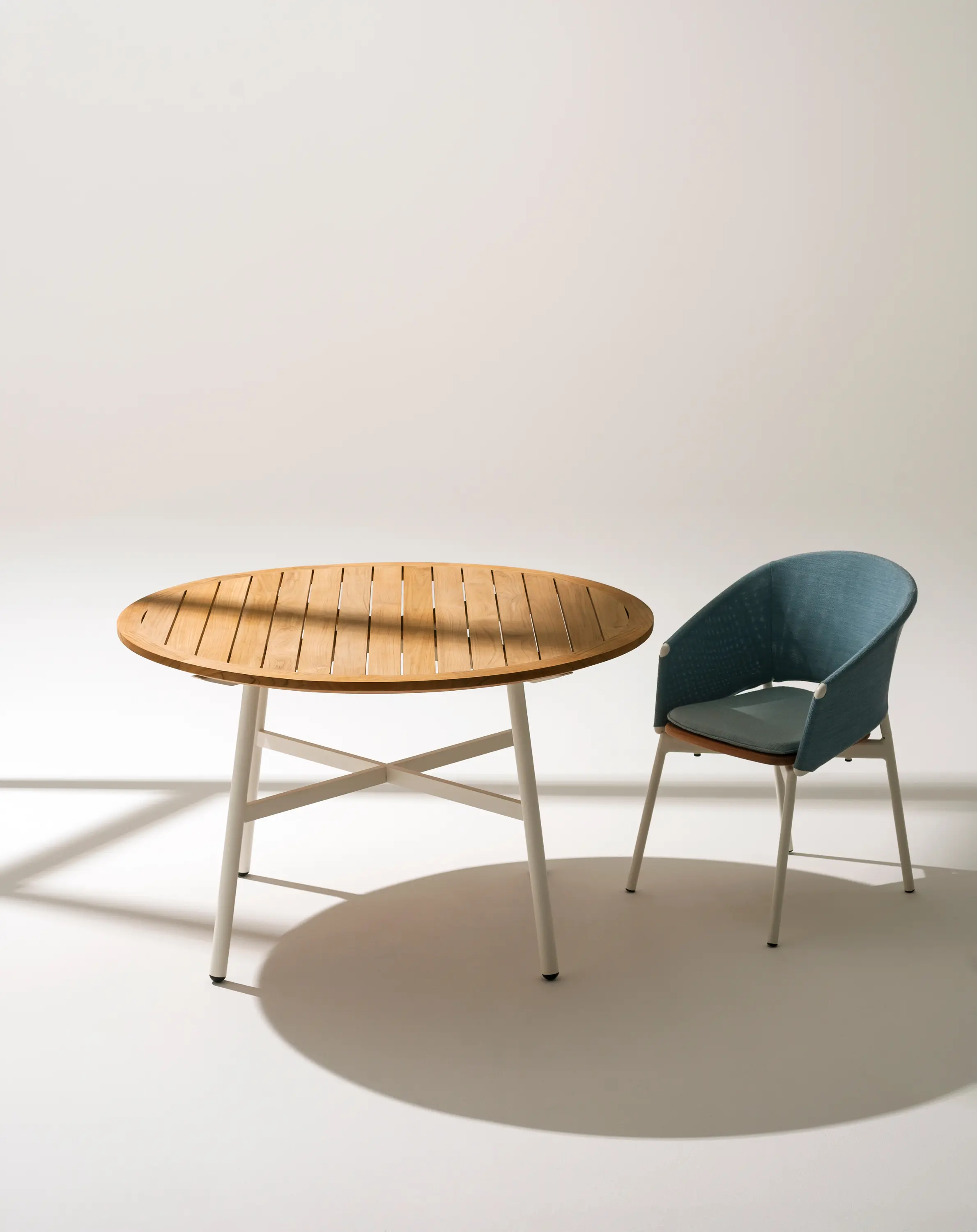 Roda - GAMMA 130 table
