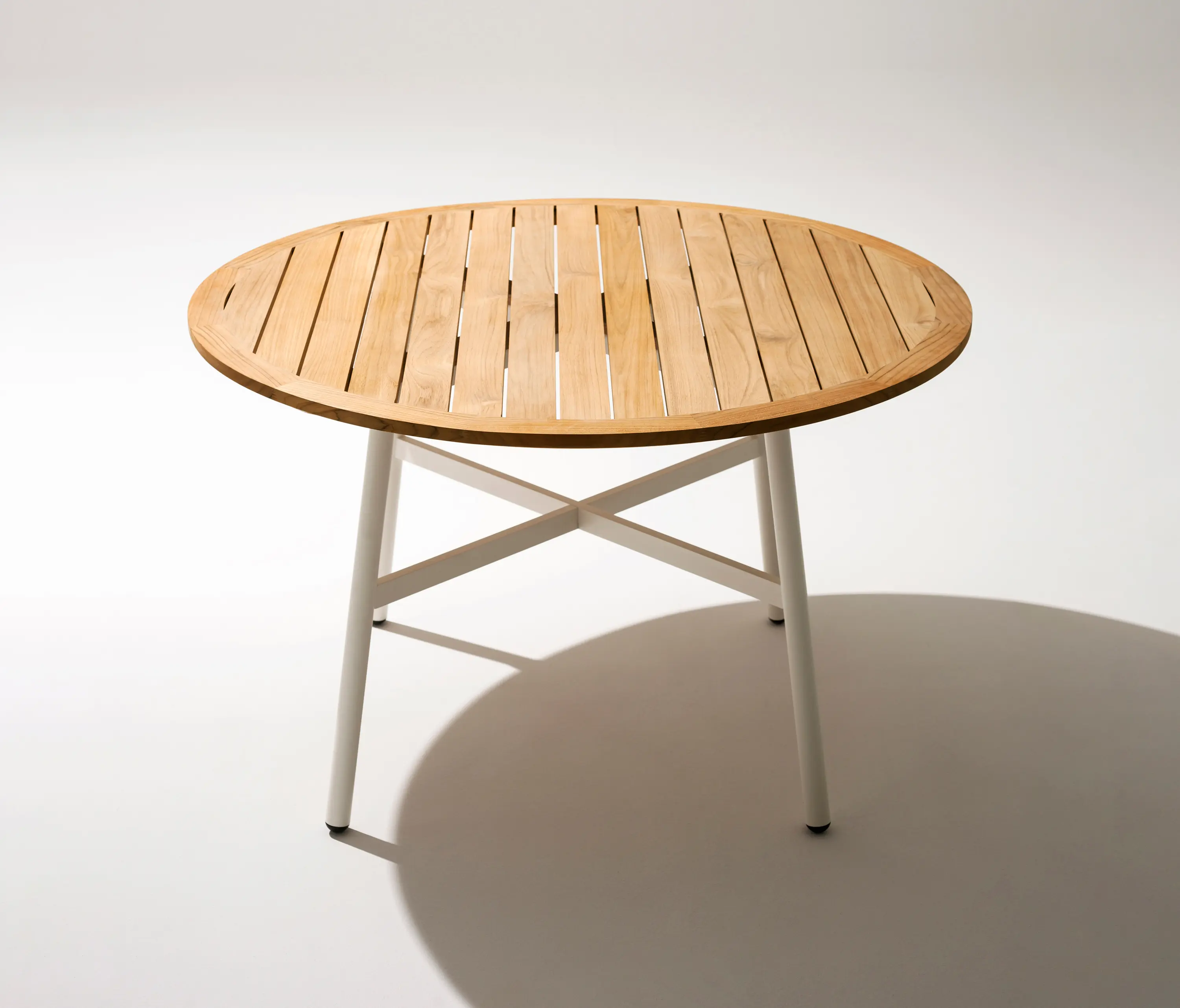 Roda - GAMMA 130 table