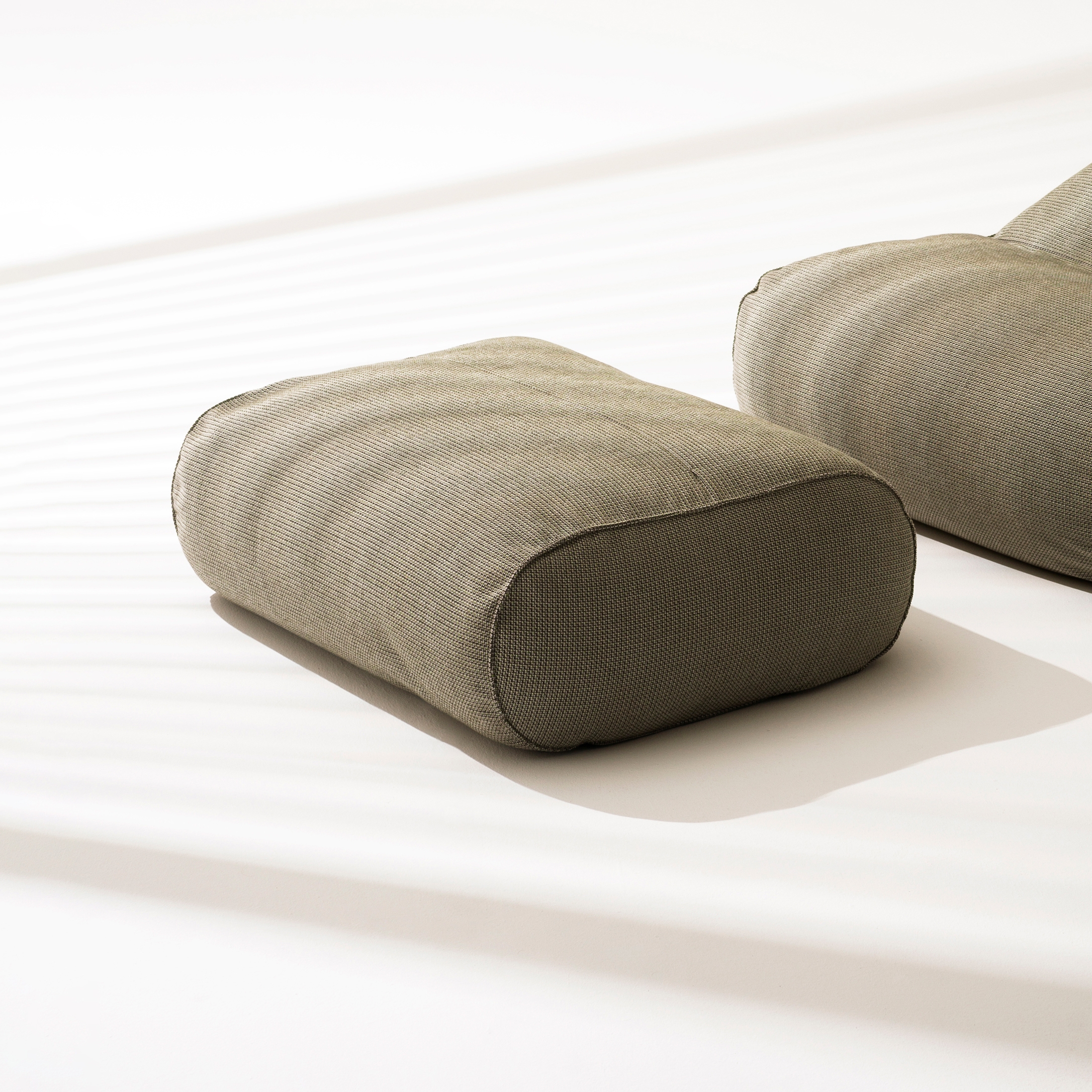 Mostrar el producto Pouf ONDA 003 del fabricante Roda