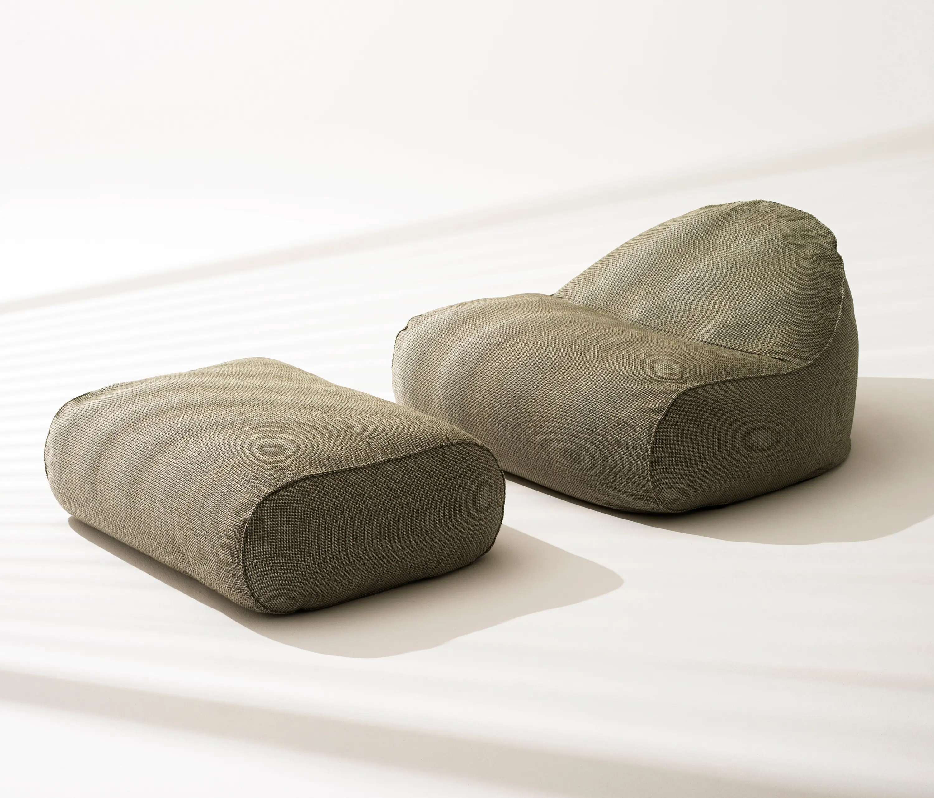 Roda - Pouf ONDA 003