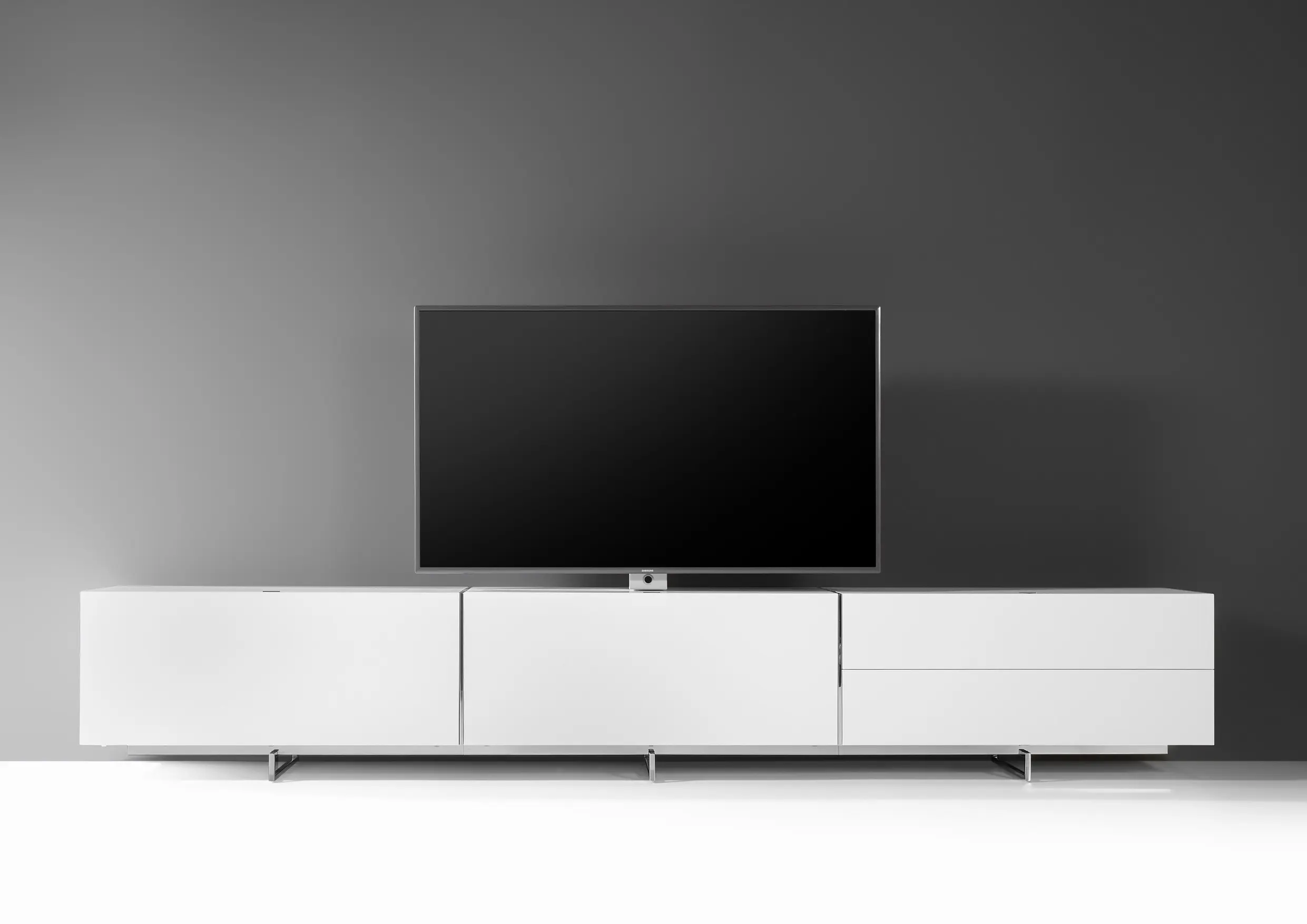Yomei - Magic Matrix TV Lowboard