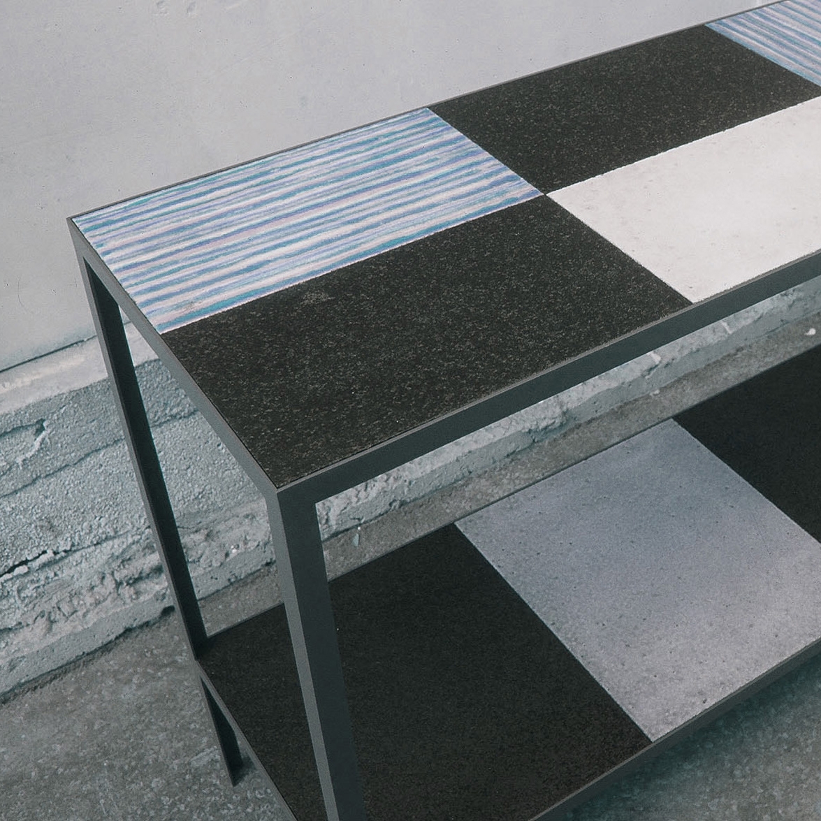Produkt Furniture Sideboard Black & White des Herstellers Ulrike Weiss anzeigen