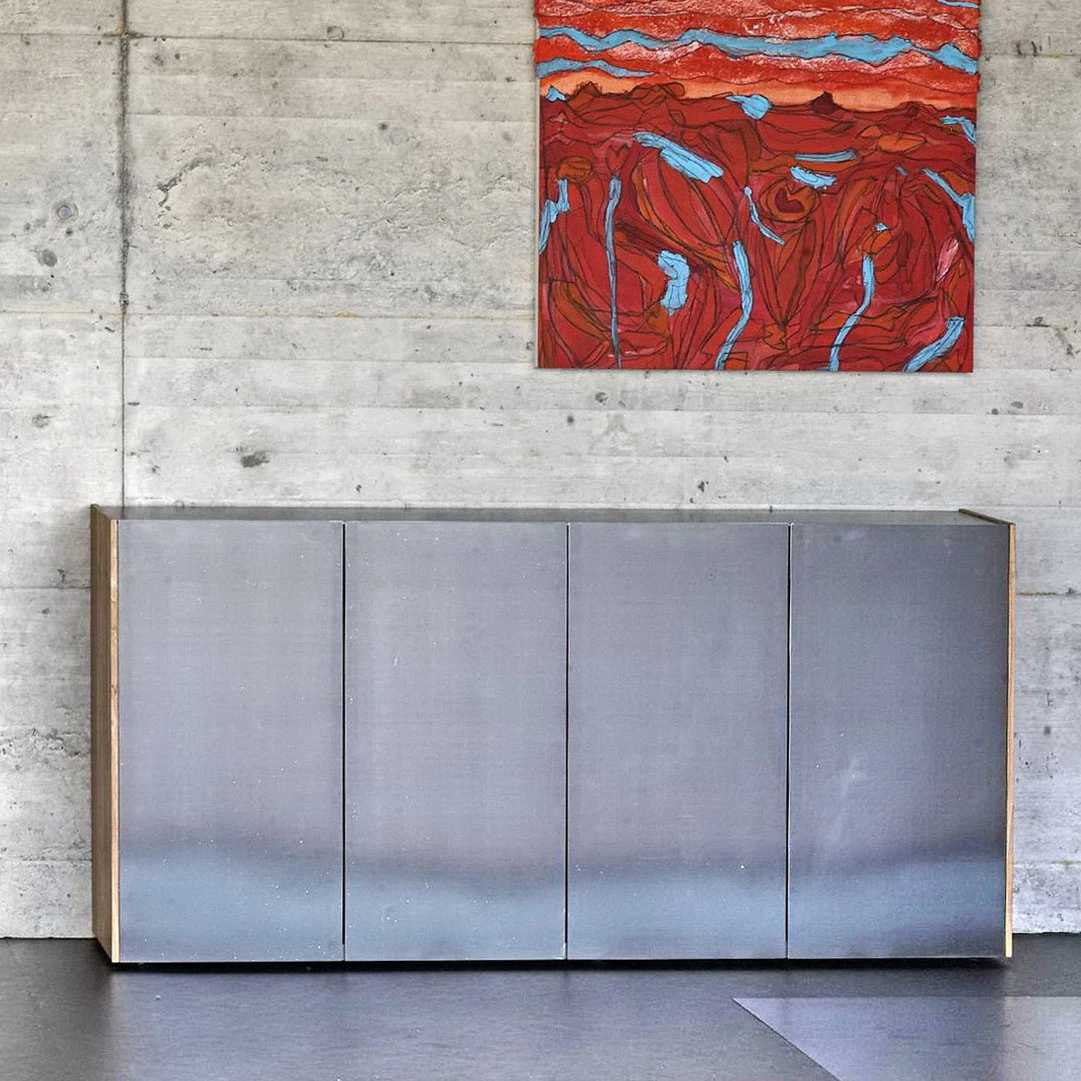IGN. SIDEBOARD.