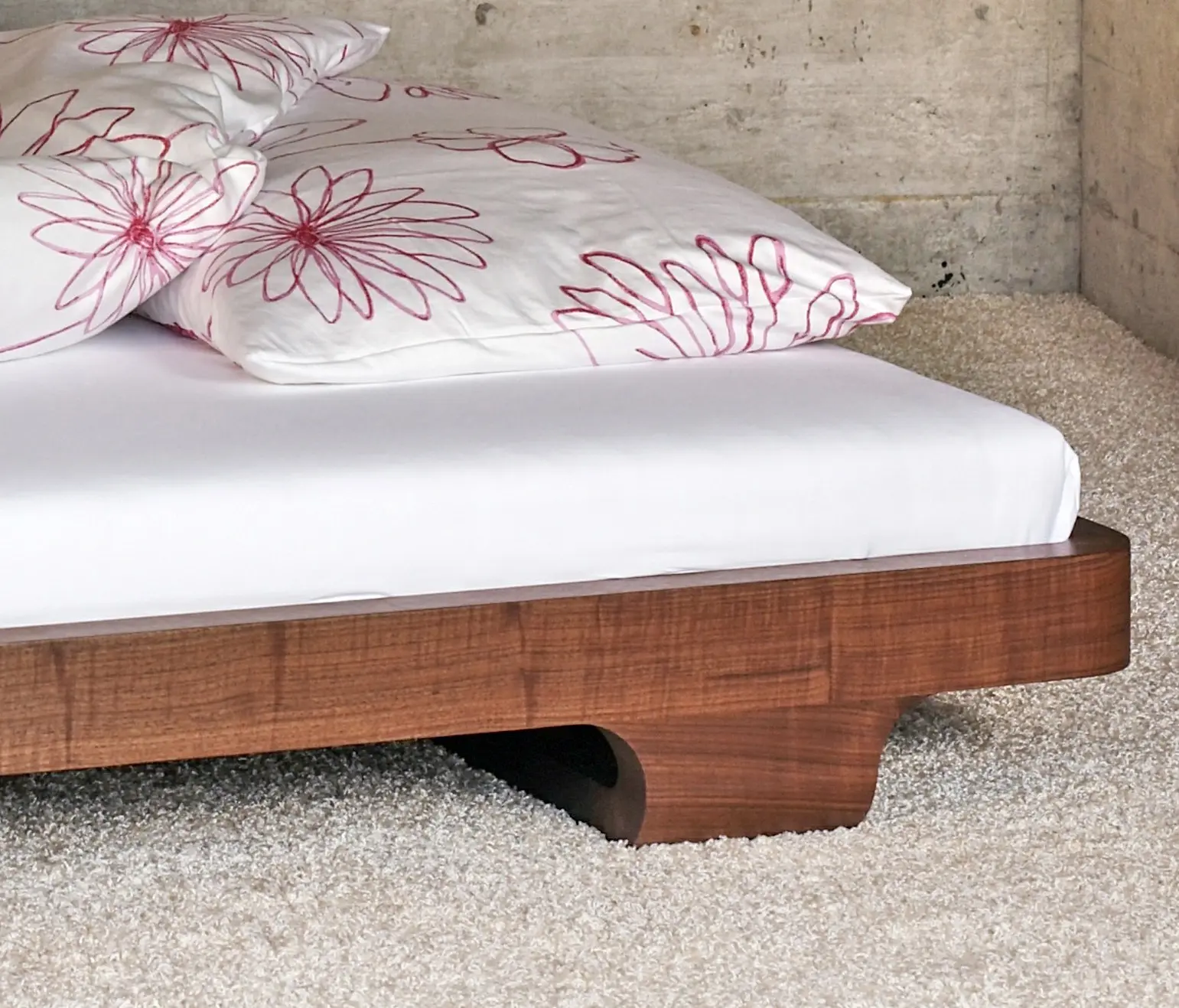 Ign. Design. - IGN. DREAM. BED.