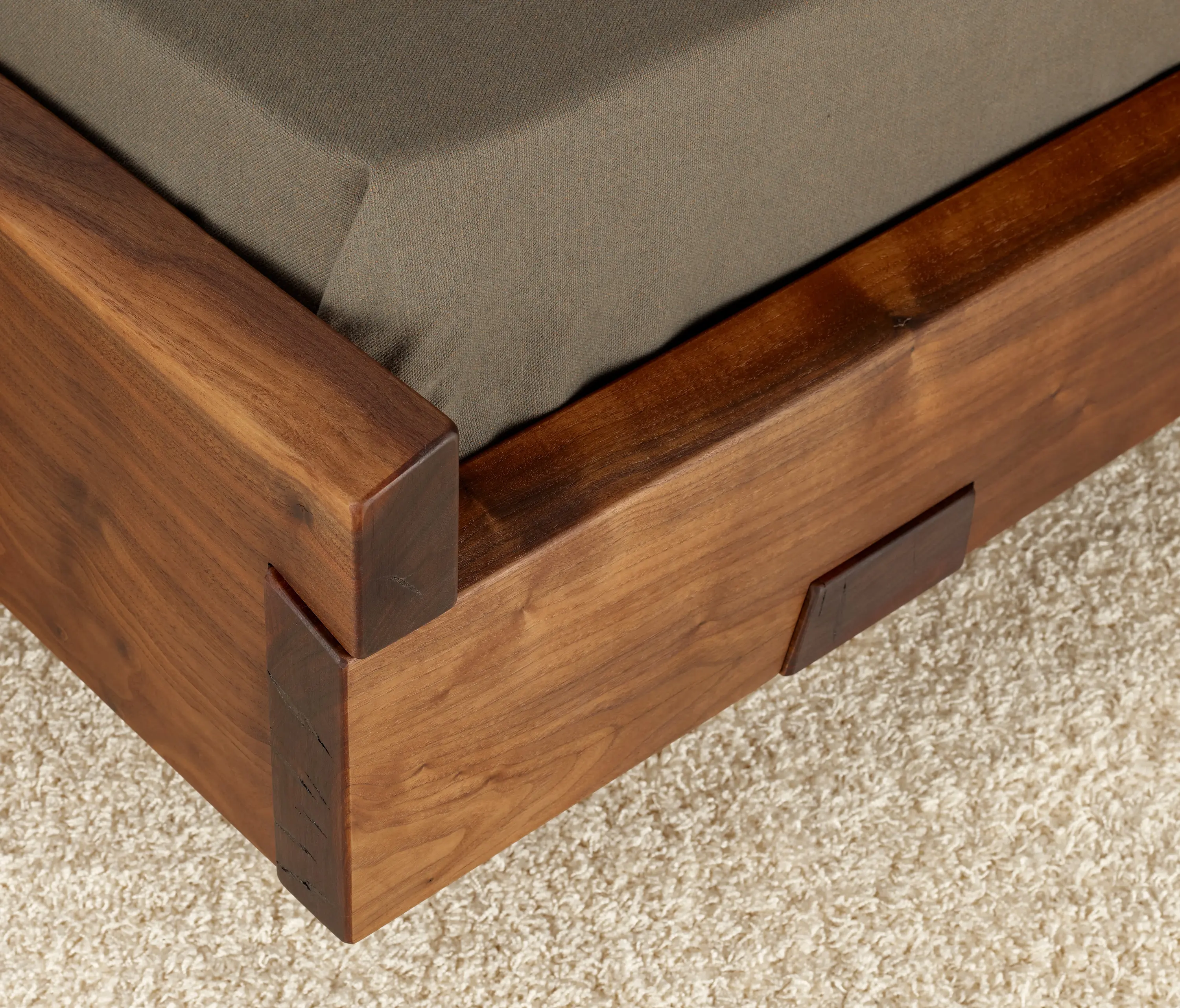 Ign. Design. - IGN. TIMBER. NIGHT.