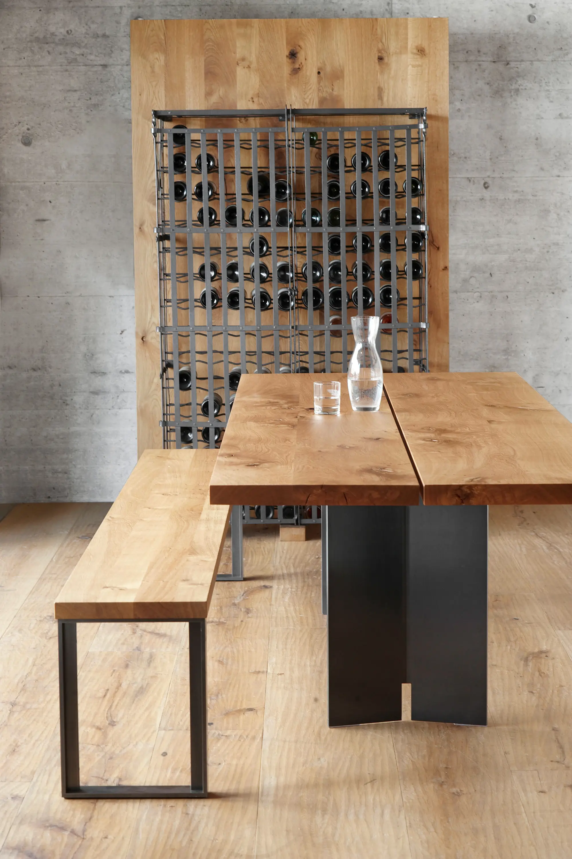 Ign. Design. - IGN. STEEL. BENCH.