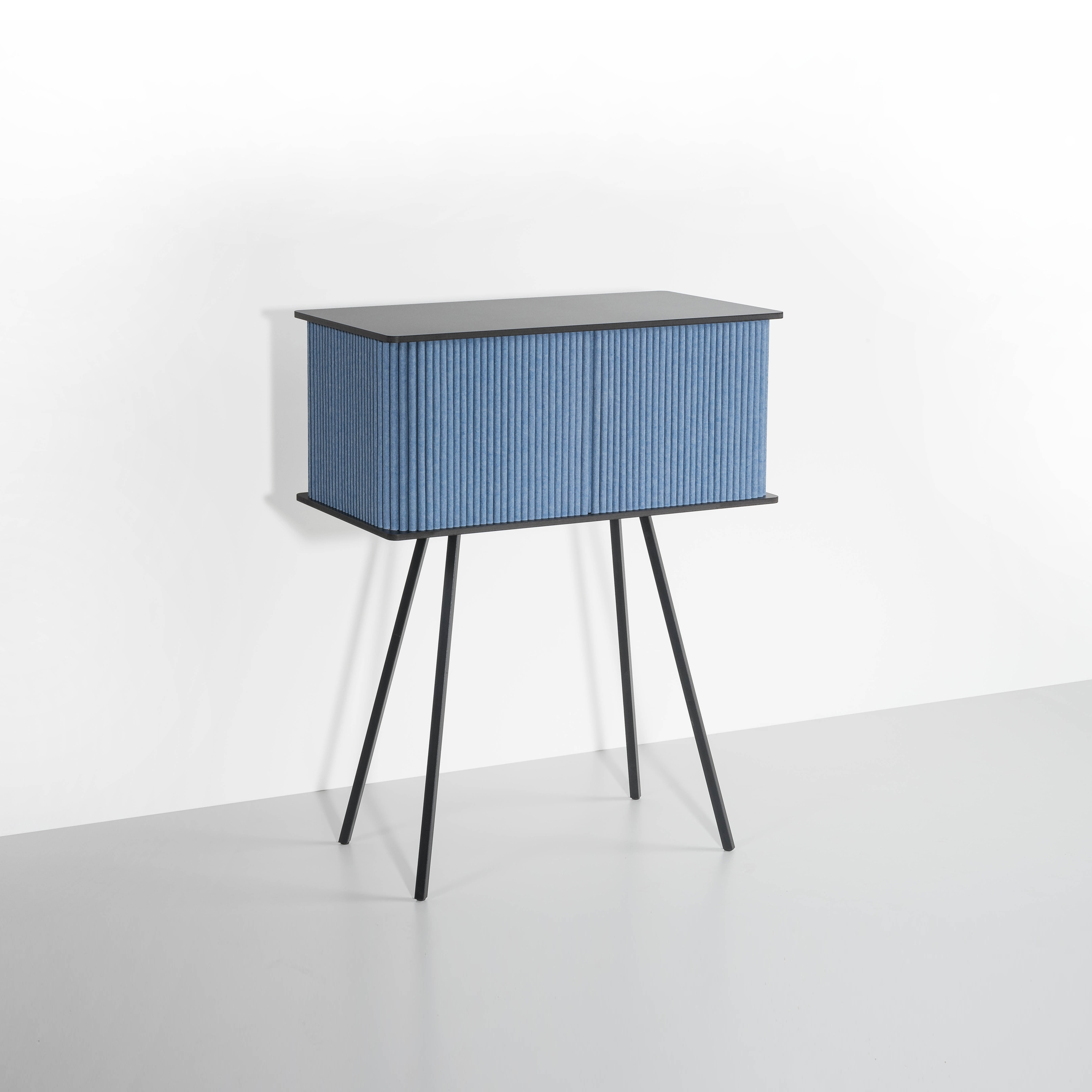 Mostra il prodotto IGN. ENRI. CUB. del produttore Ign. Design.