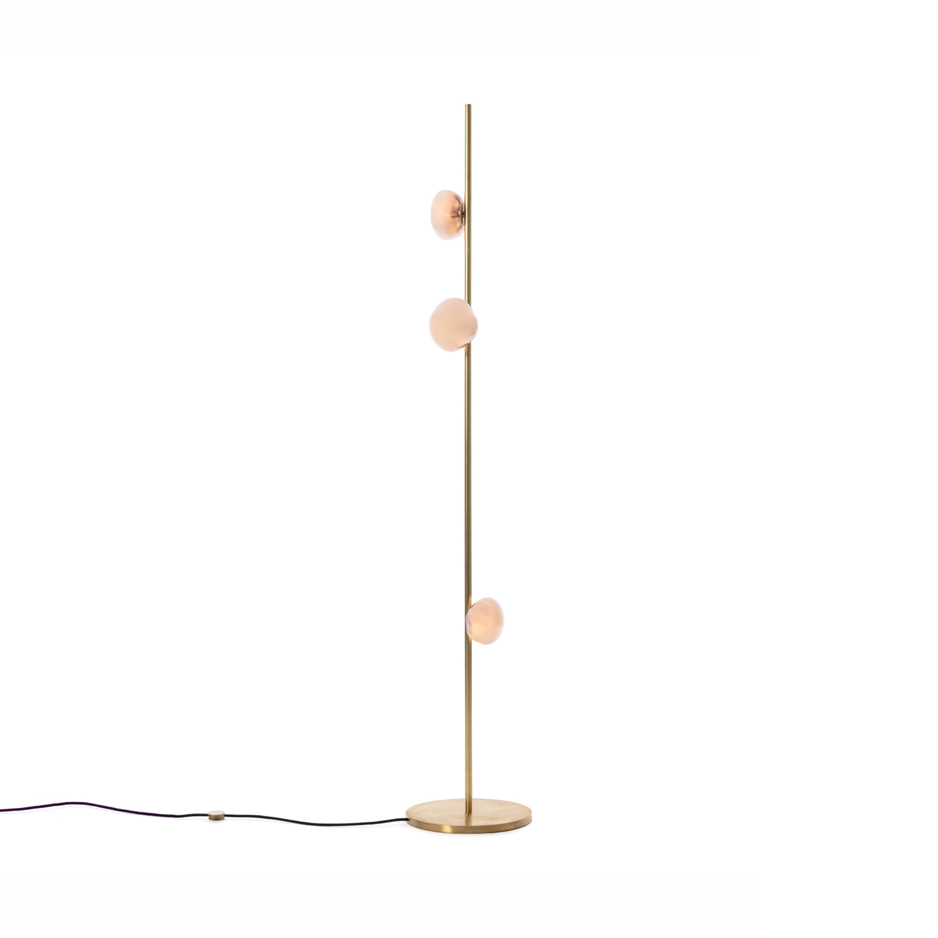 Display product Series 84.3V floor long stem from manufacturer Bocci