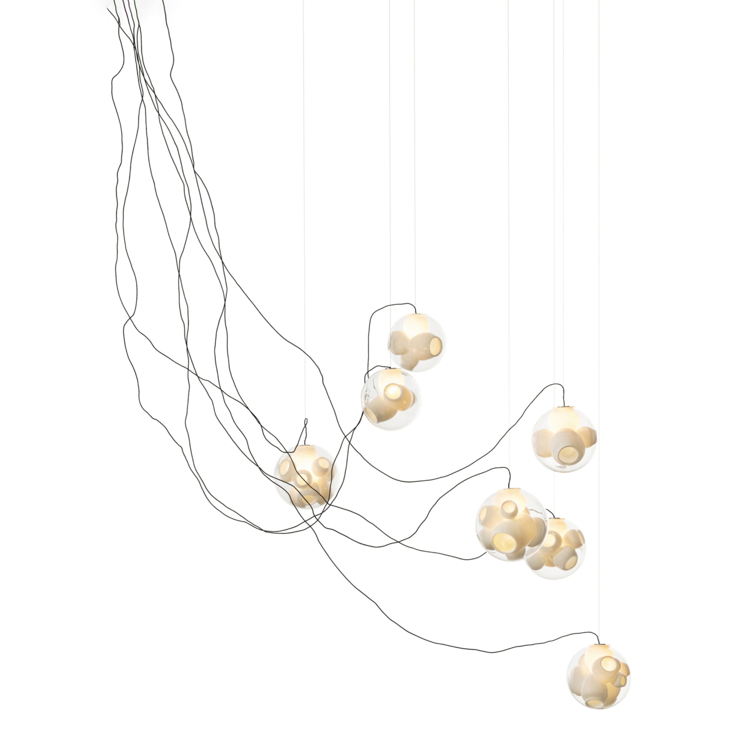 Display product Series 38.7V sculptural cable from manufacturer Bocci
