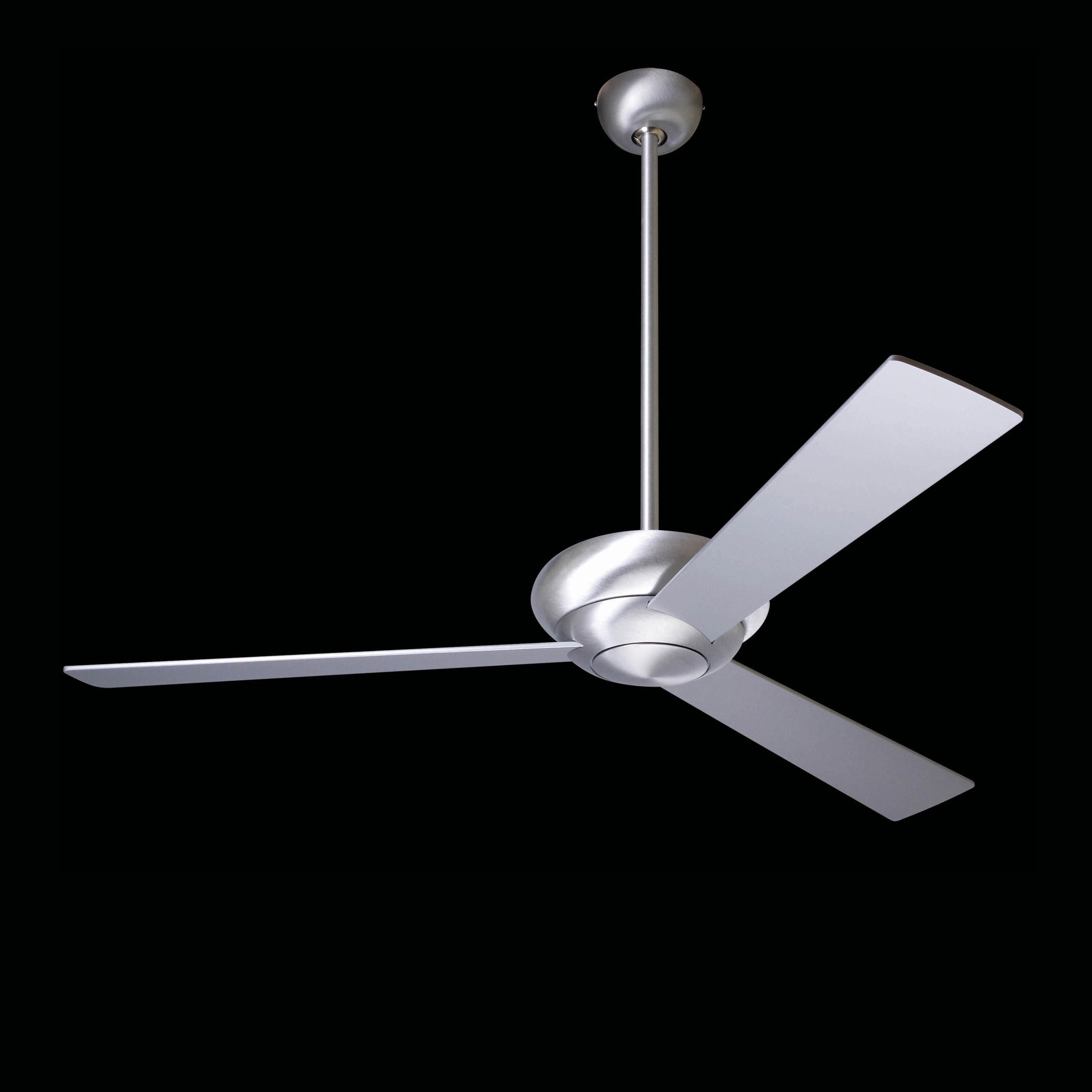 Display product Altus brushed aluminum from manufacturer The Modern Fan