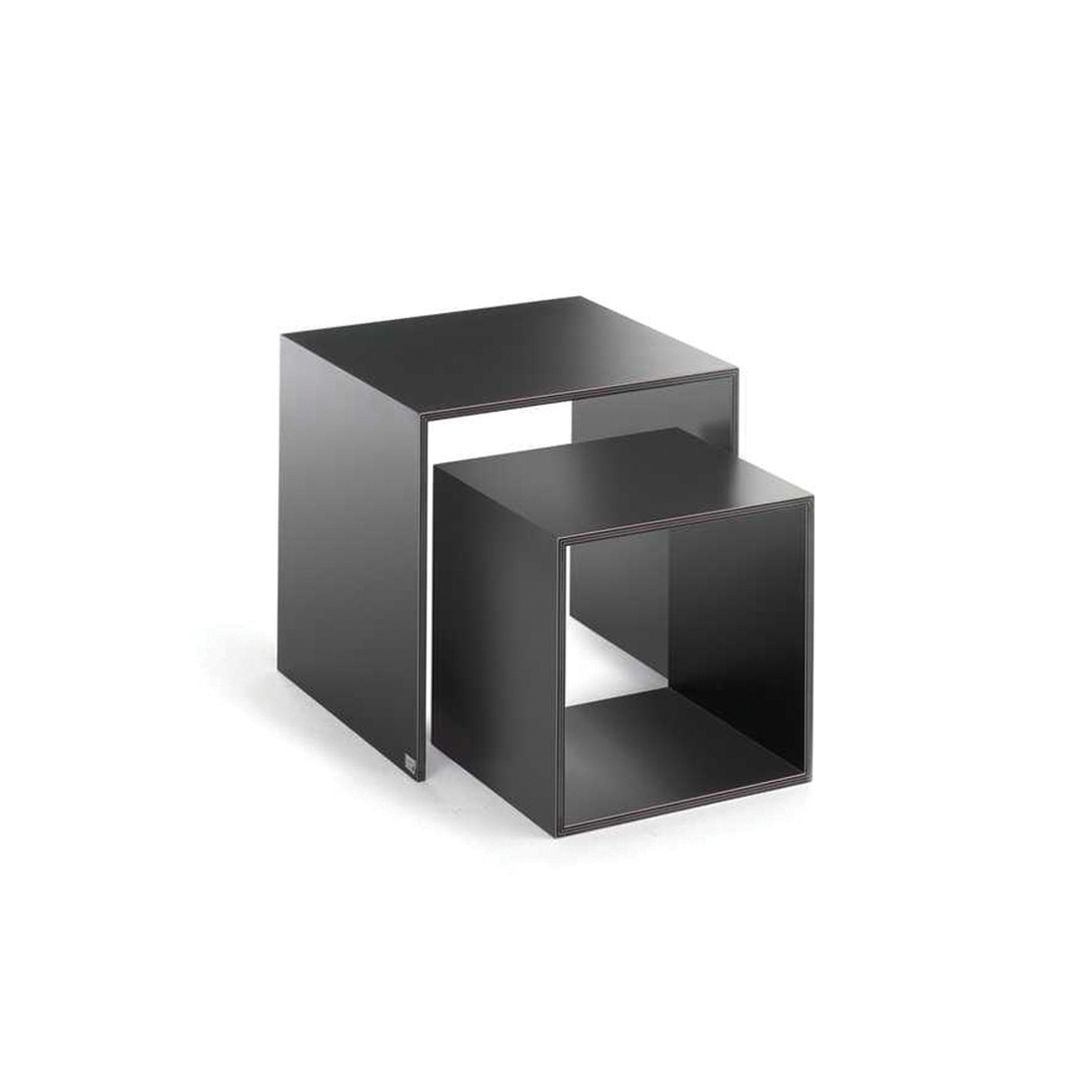 Mostra il prodotto Straight occasional table del produttore Lourens Fisher