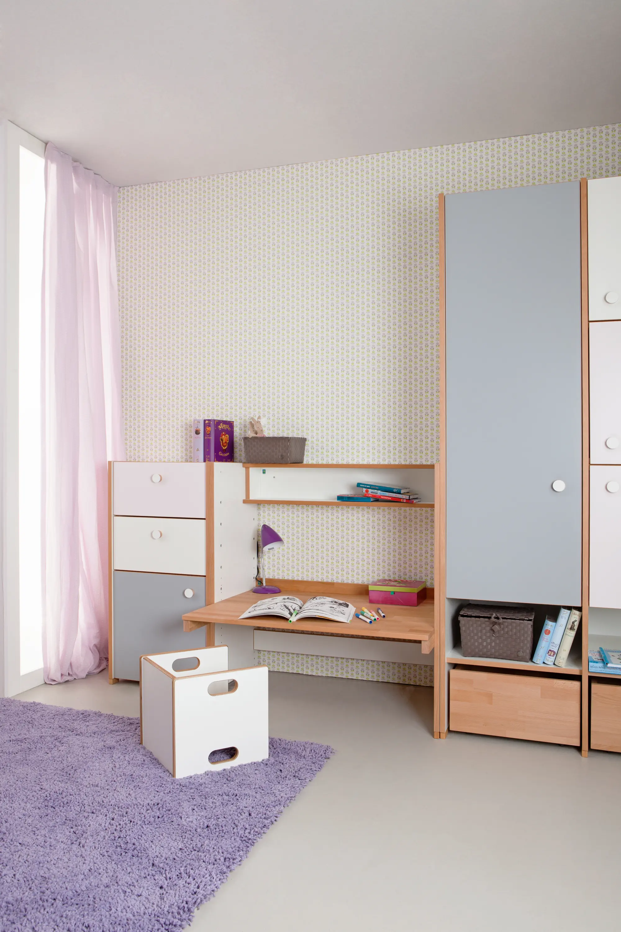 De Breuyn - Cabinet Combination