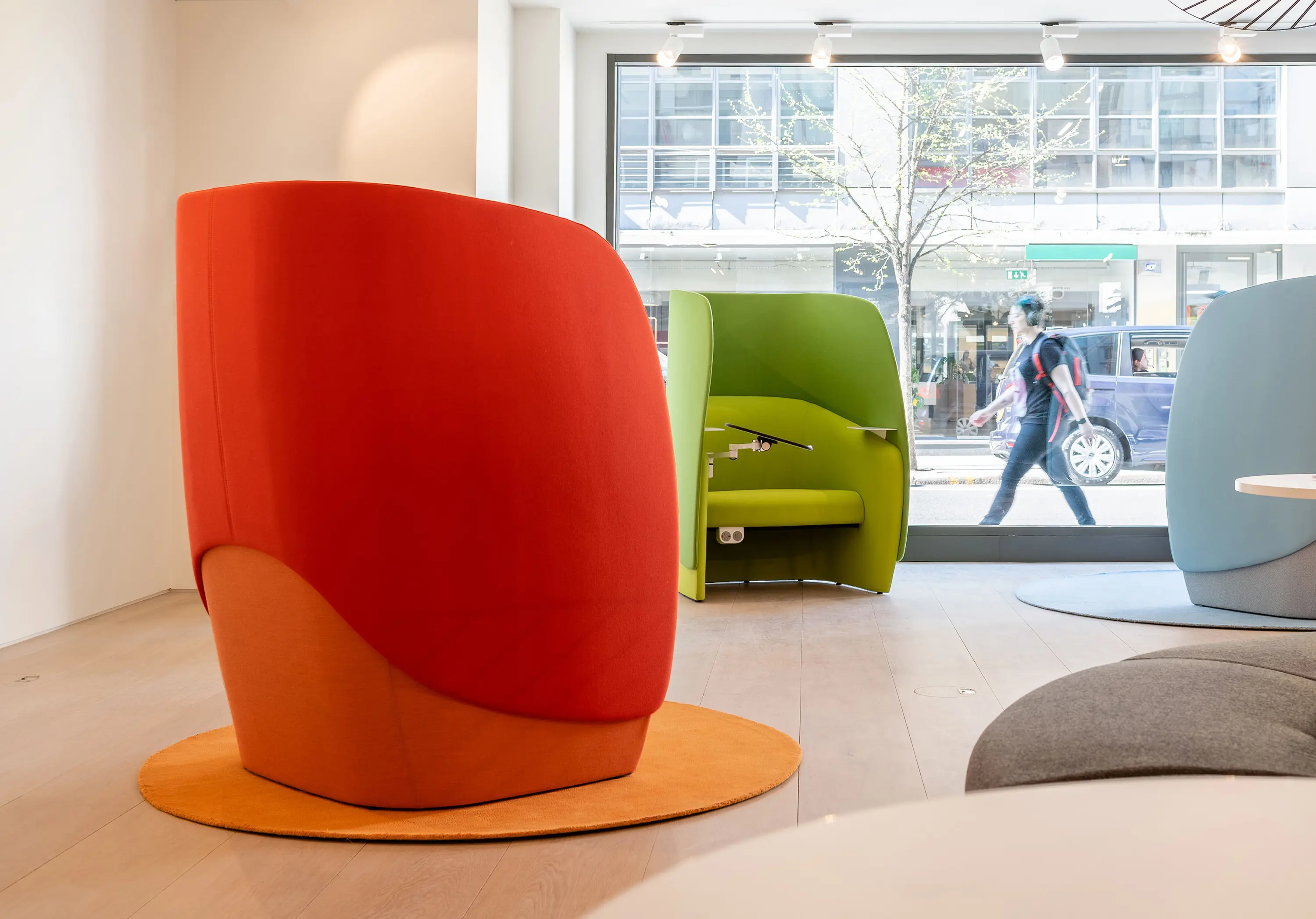 Boss Design - Mango Workbooth