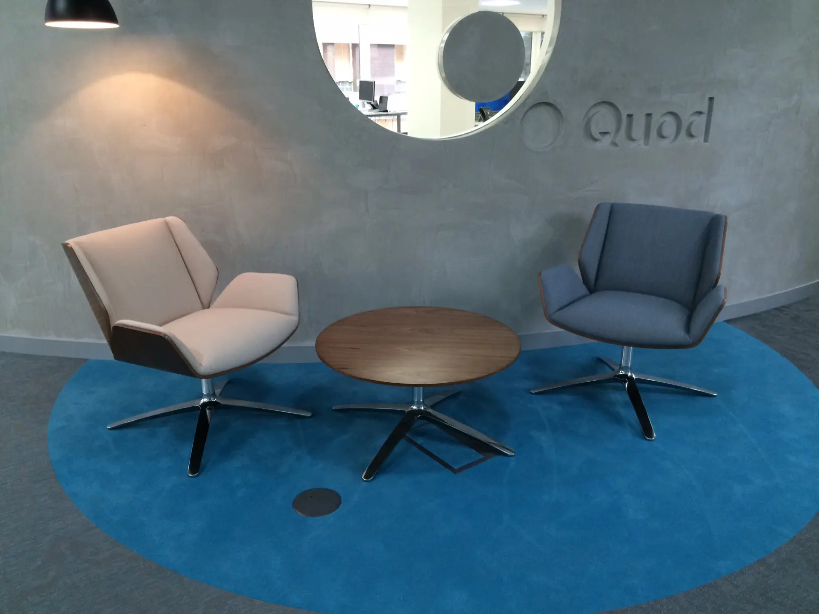 Boss Design - Kruze Lounge Low Back - 4 Star Base