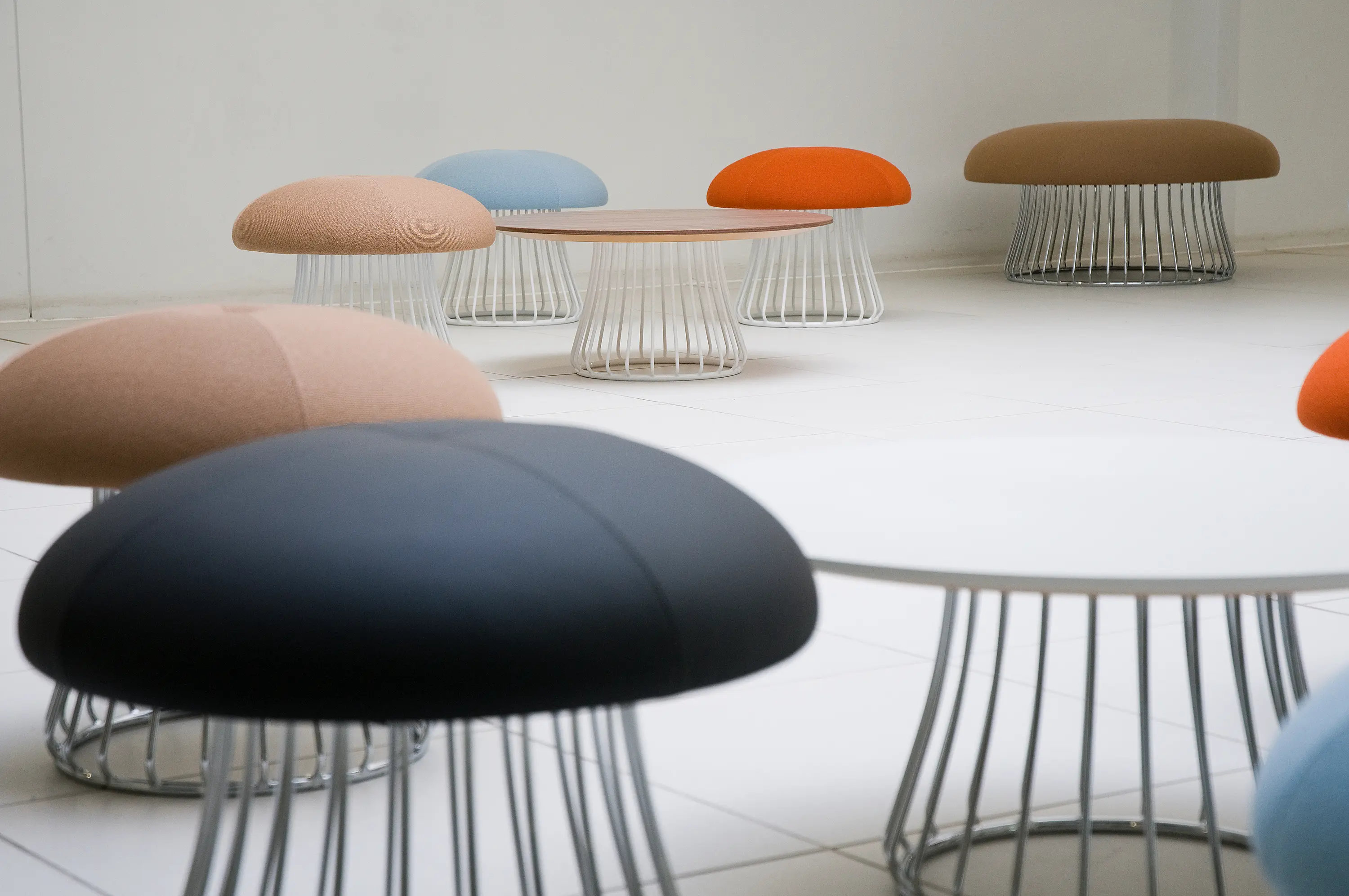 Boss Design - Magic Small Stool